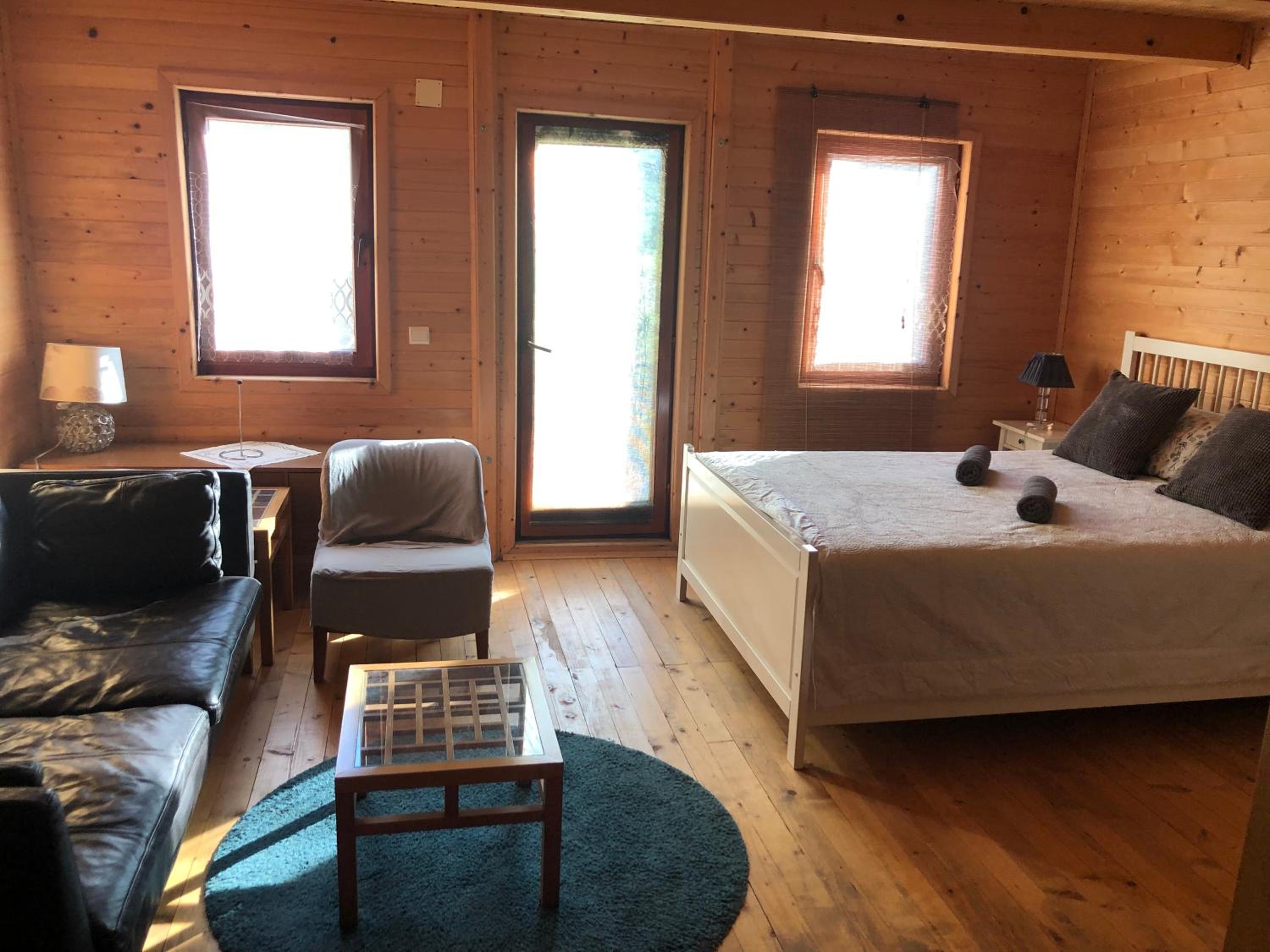 Charming wooden house in Ada Bojana