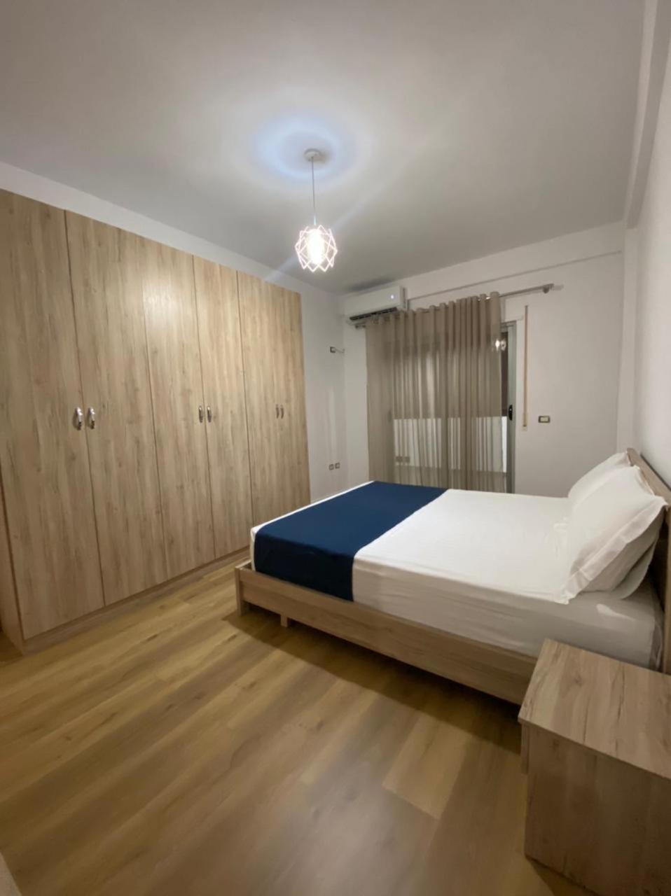 The White Apartment photo 3