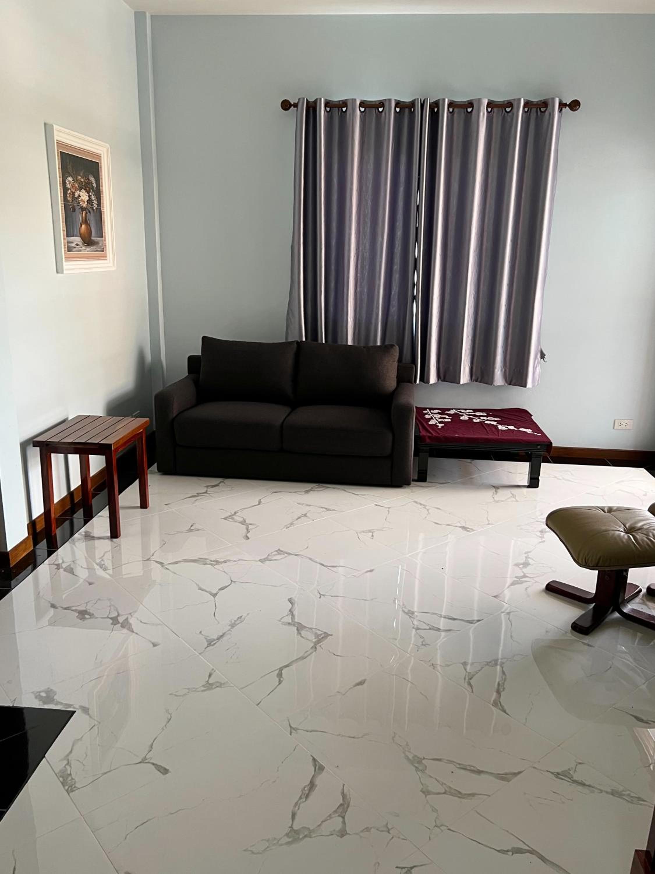 New Home Single House Newly Built Near the Sea in the City Center of Rayong
