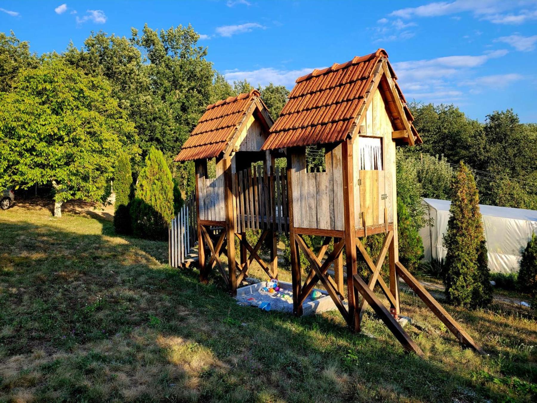 Idiličan brijeg