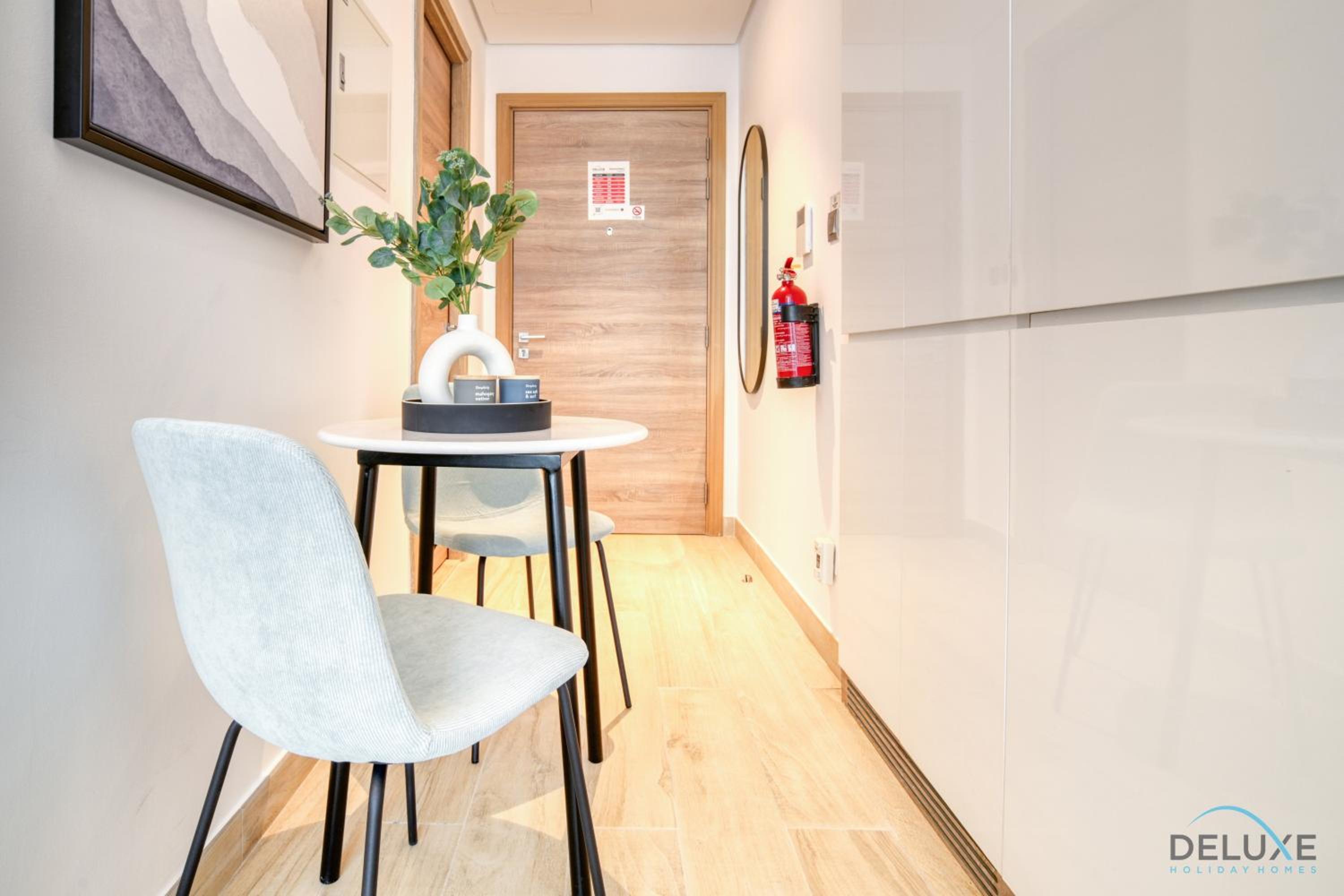 Tranquil Studio in Studio One Dubai Marina by Deluxe Holiday Homes