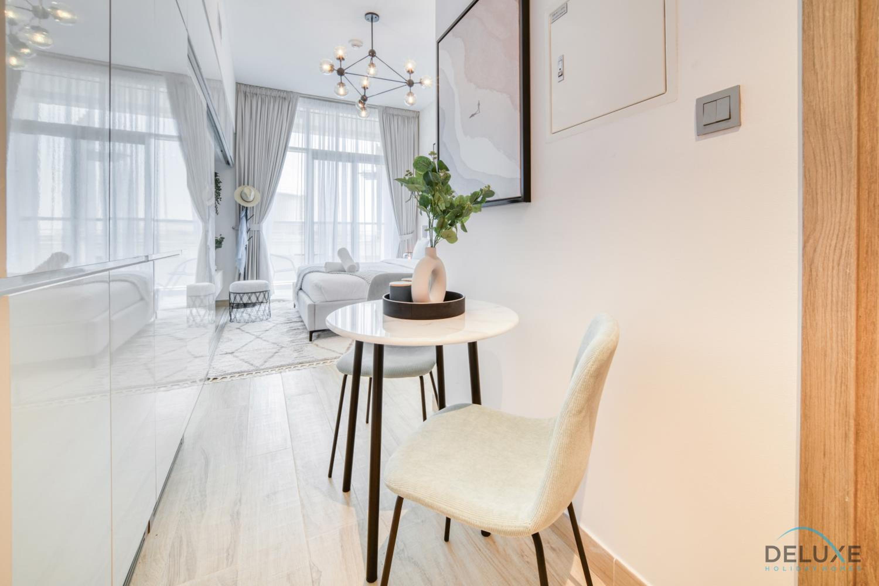 Tranquil Studio in Studio One Dubai Marina by Deluxe Holiday Homes