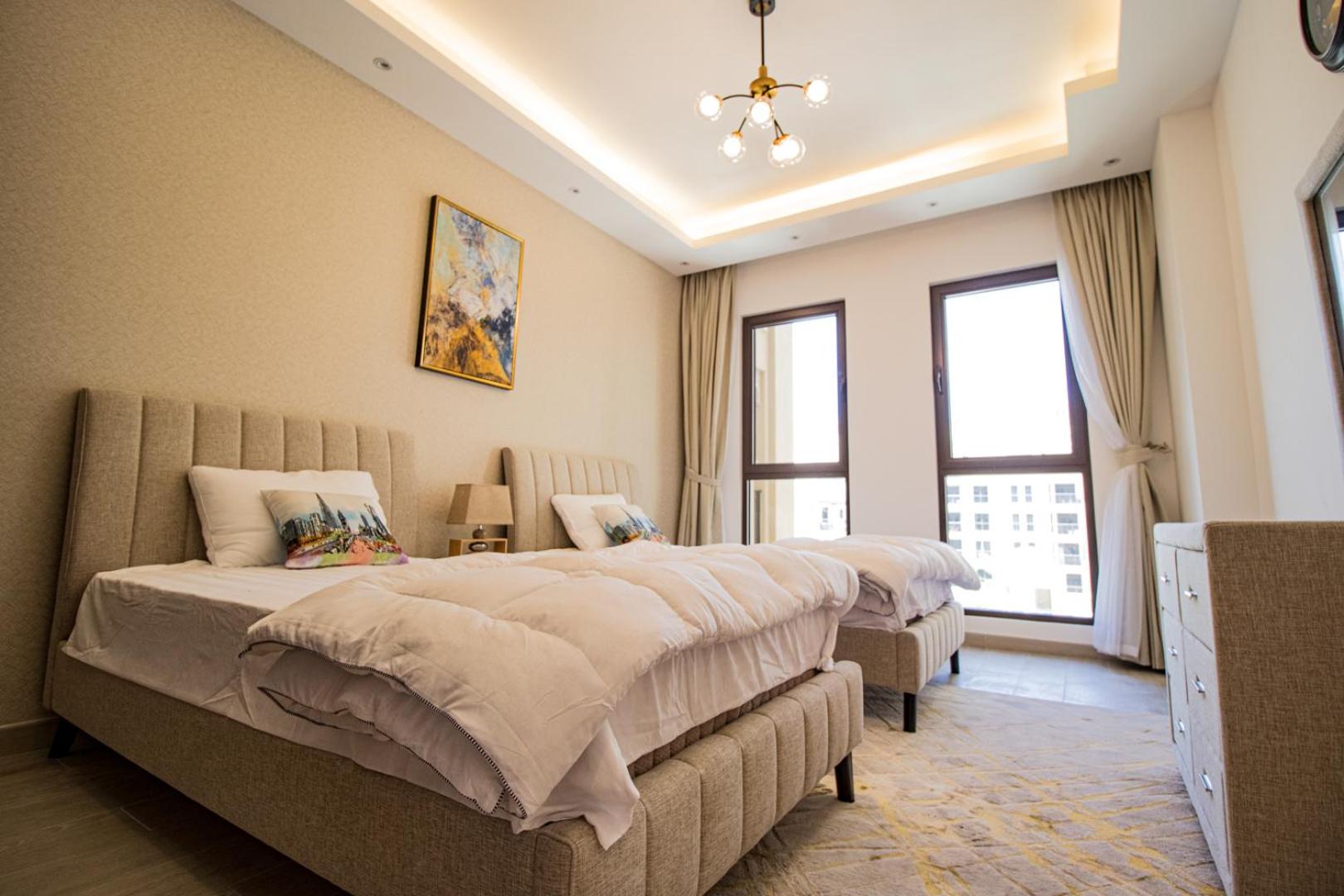 Stunning, Upgraded 2-BR Apartment in Lamtara 2 MJL Burj Al Arab View