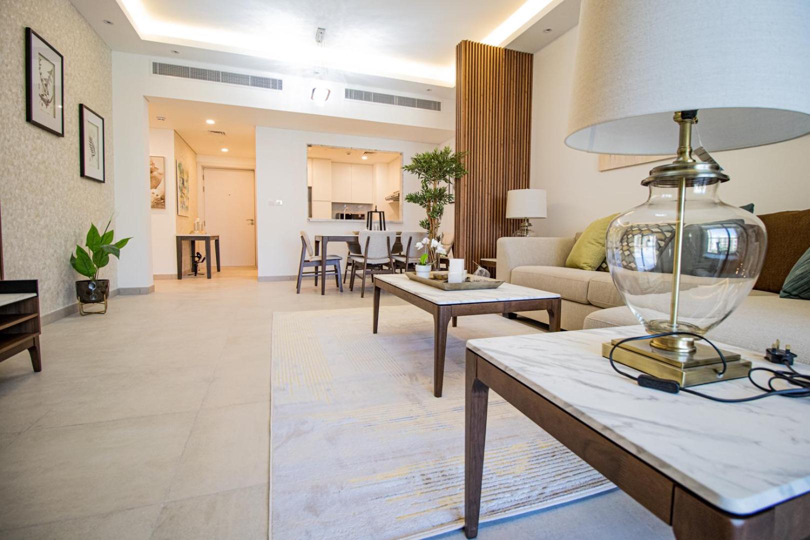 Stunning, Upgraded 2-BR Apartment in Lamtara 2 MJL Burj Al Arab View