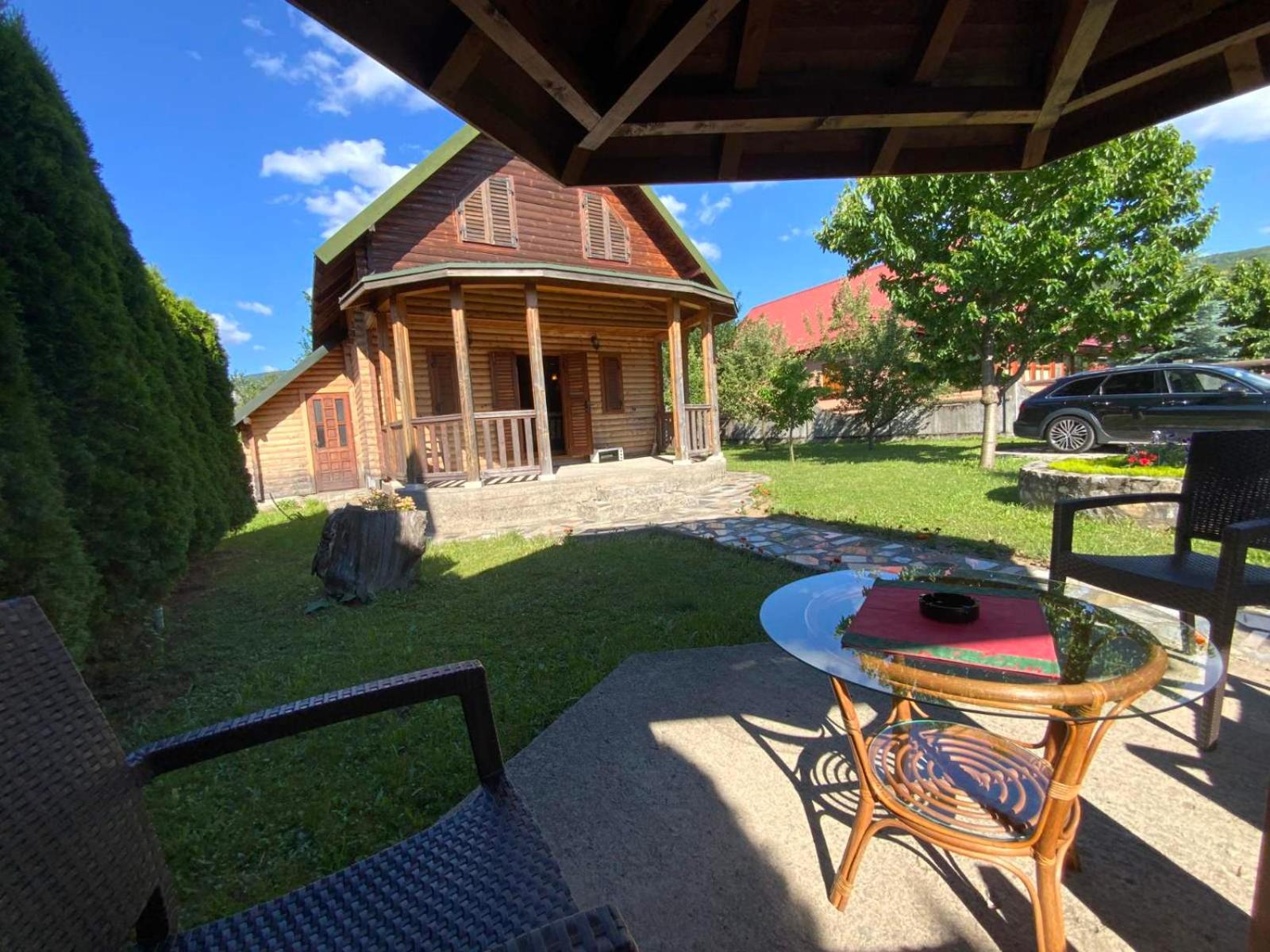 Kolasin Guest House