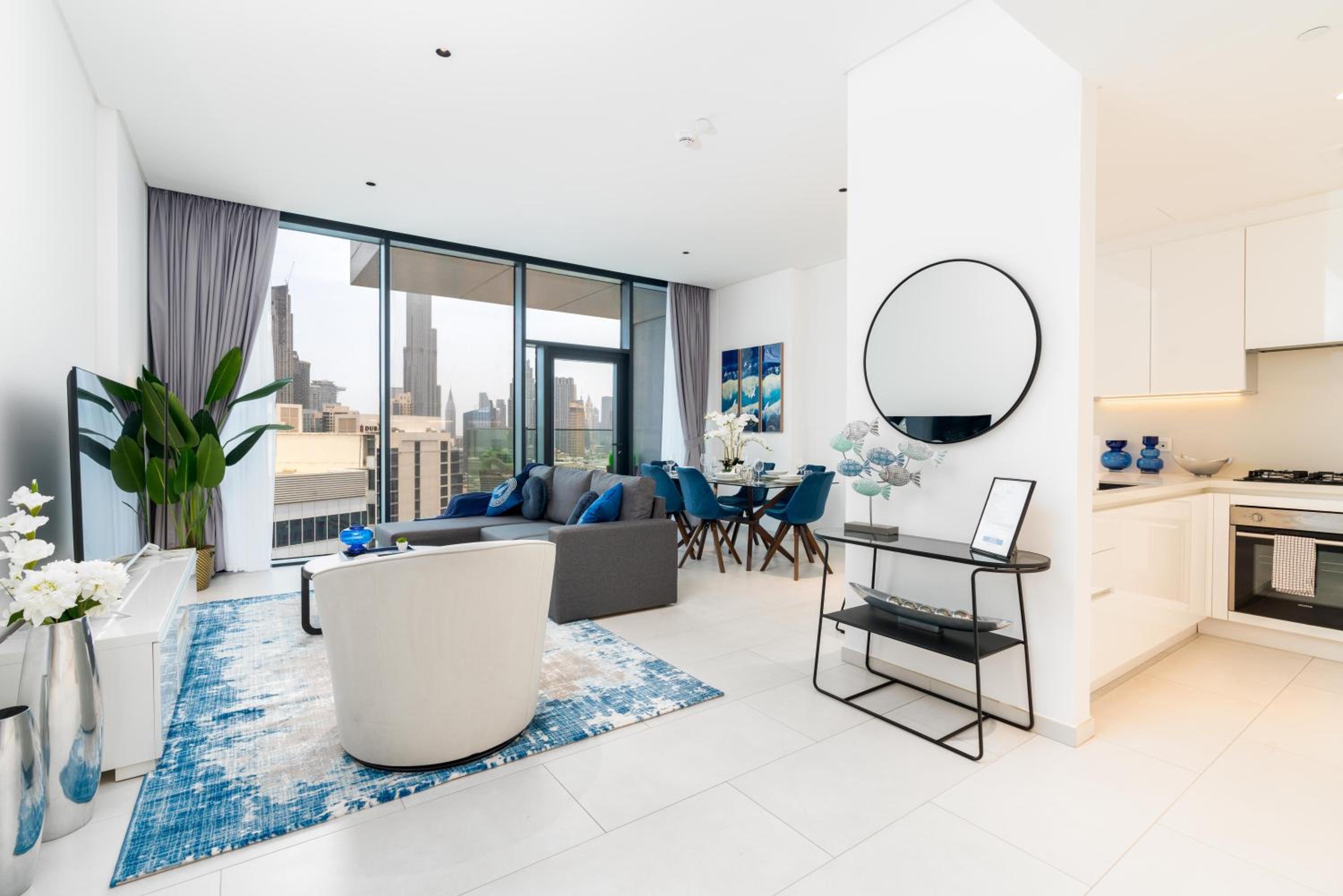 Ultimate Stay / 4 Beds / Burj Khalifa View / Ultra Modern / Business Bay