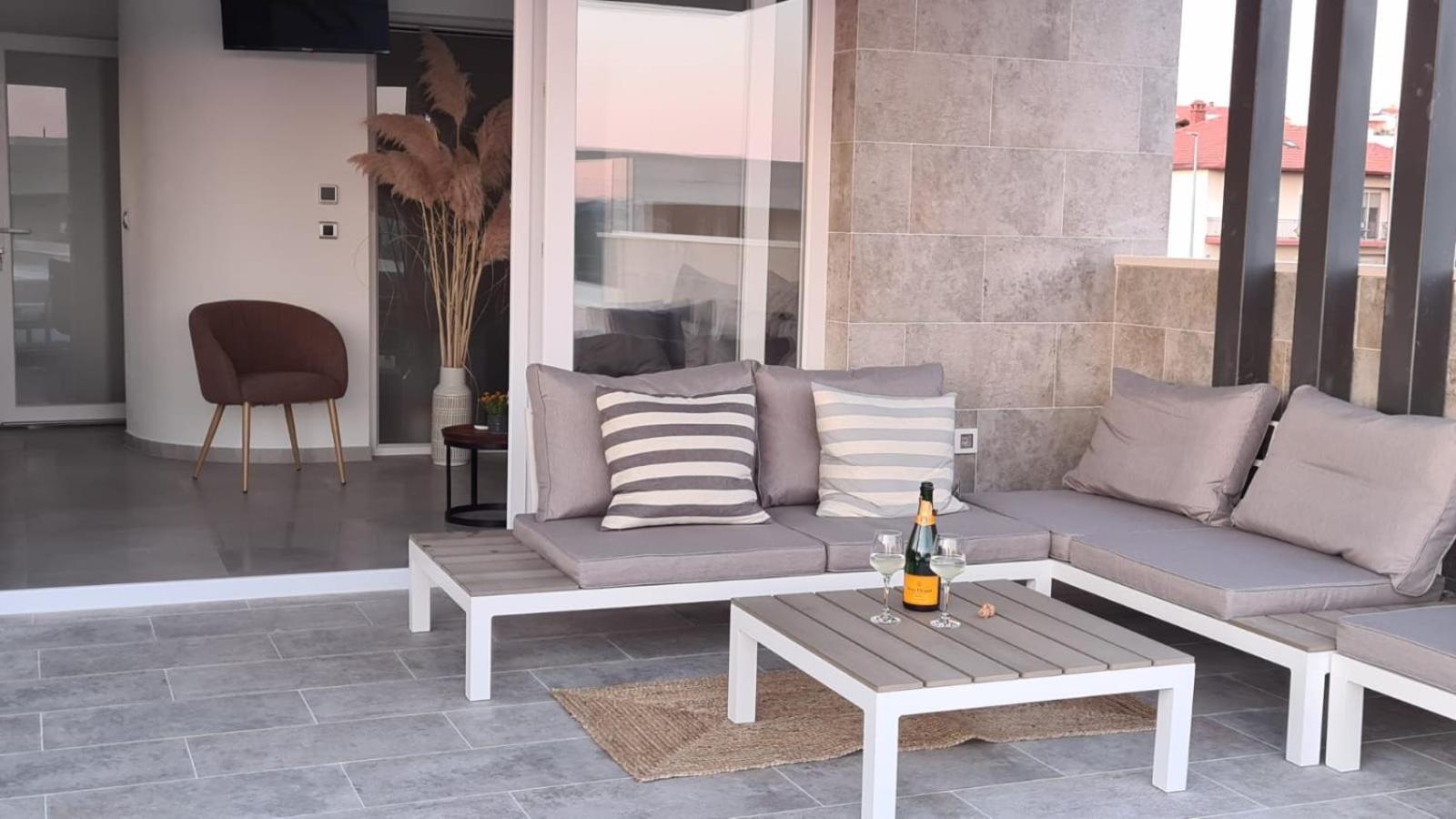 Villa Queen