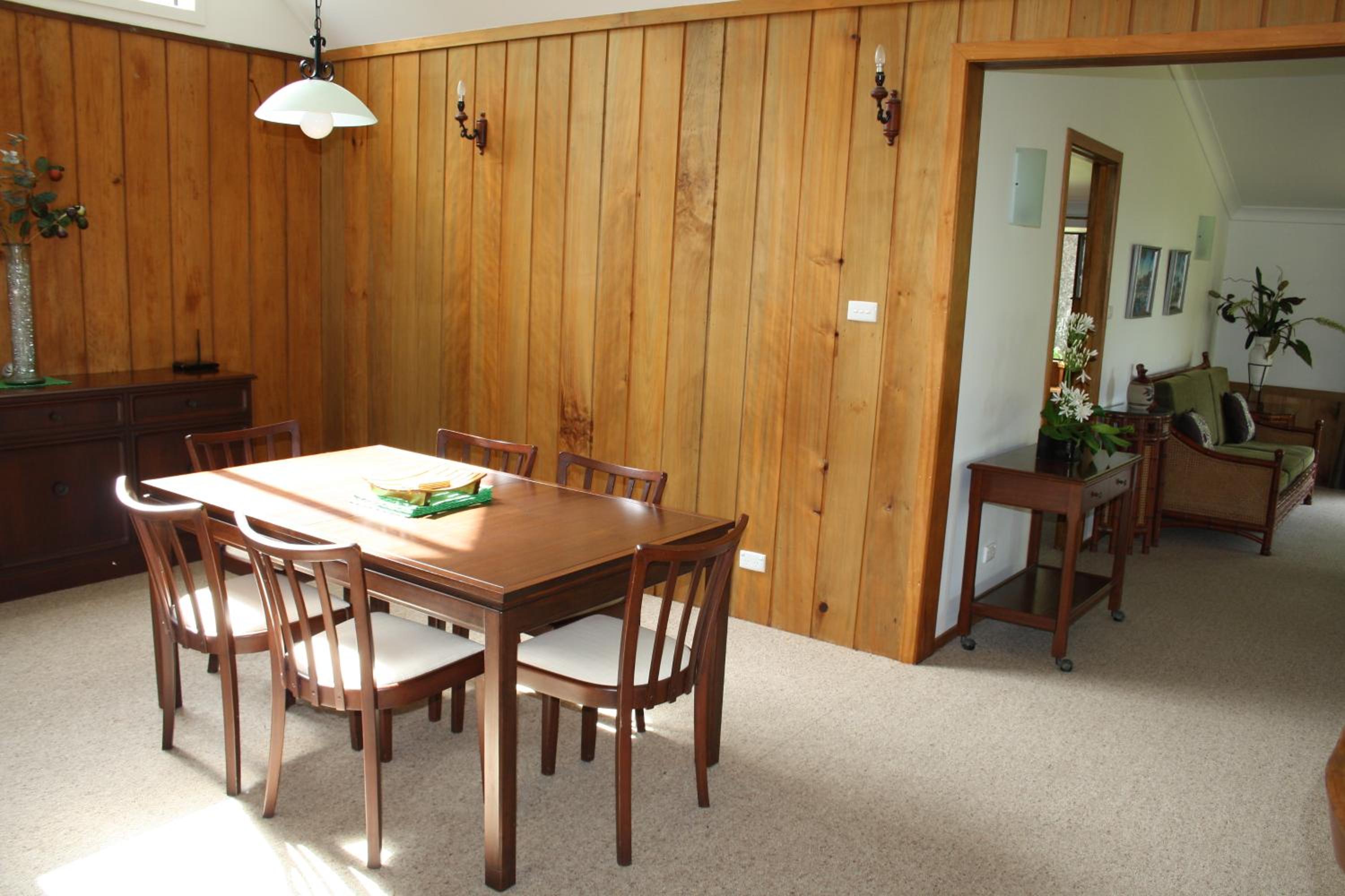 Ahstyk Cottage