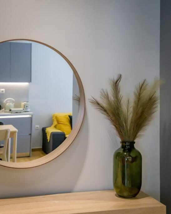 Lush 2bed apt at the Acropolis!