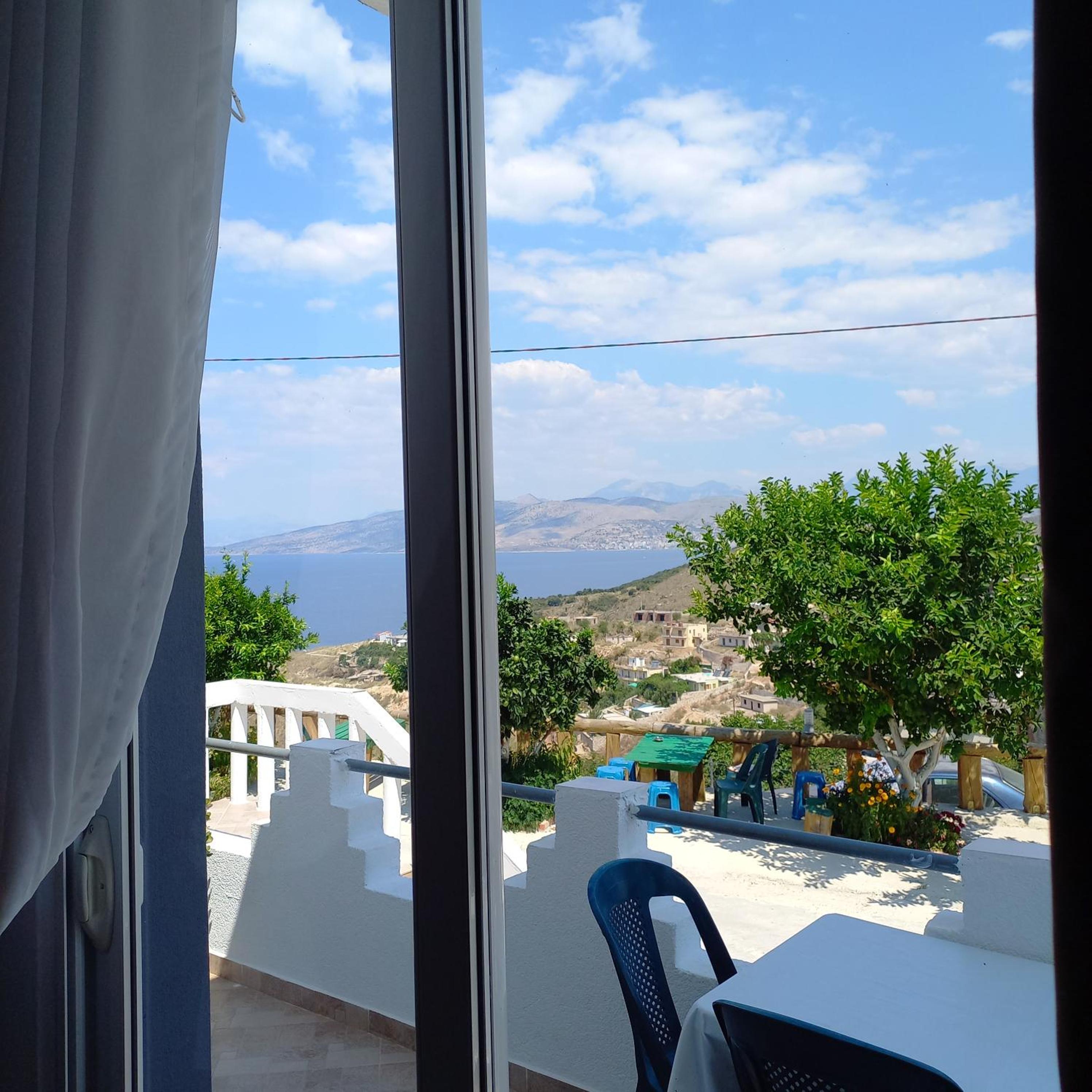 Emiljano Seaview