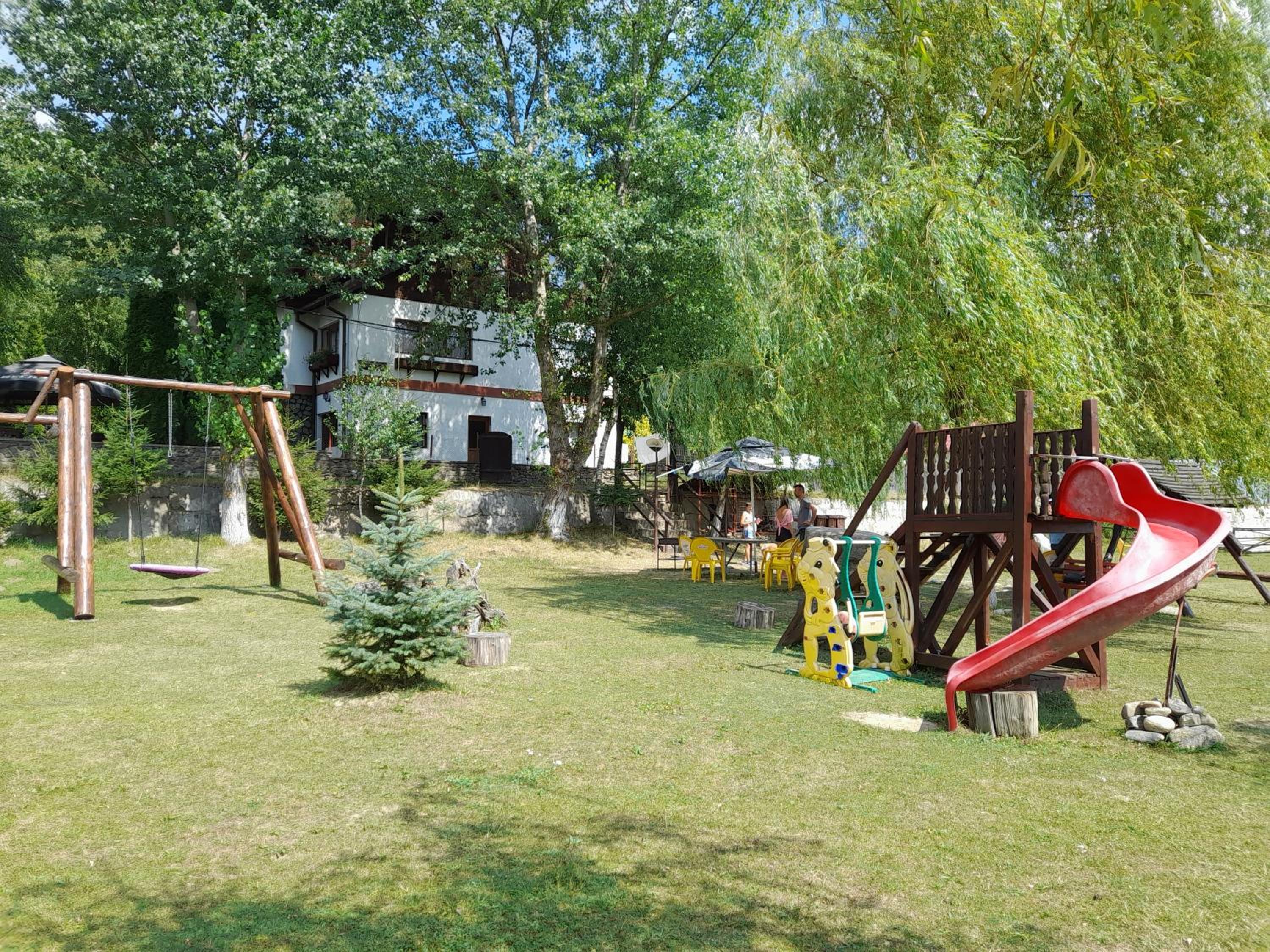 Photo 32