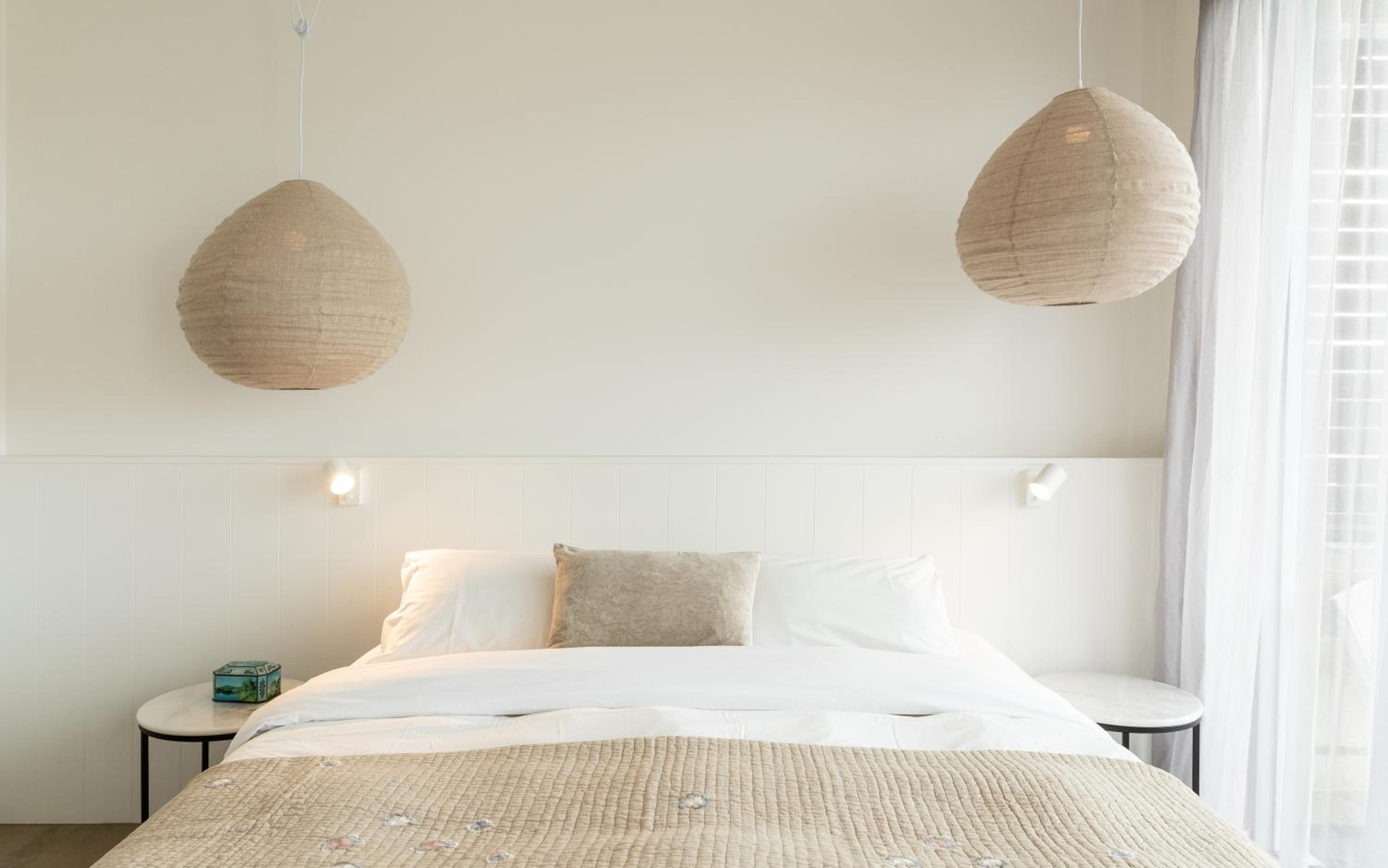 Aquabelle Apartments