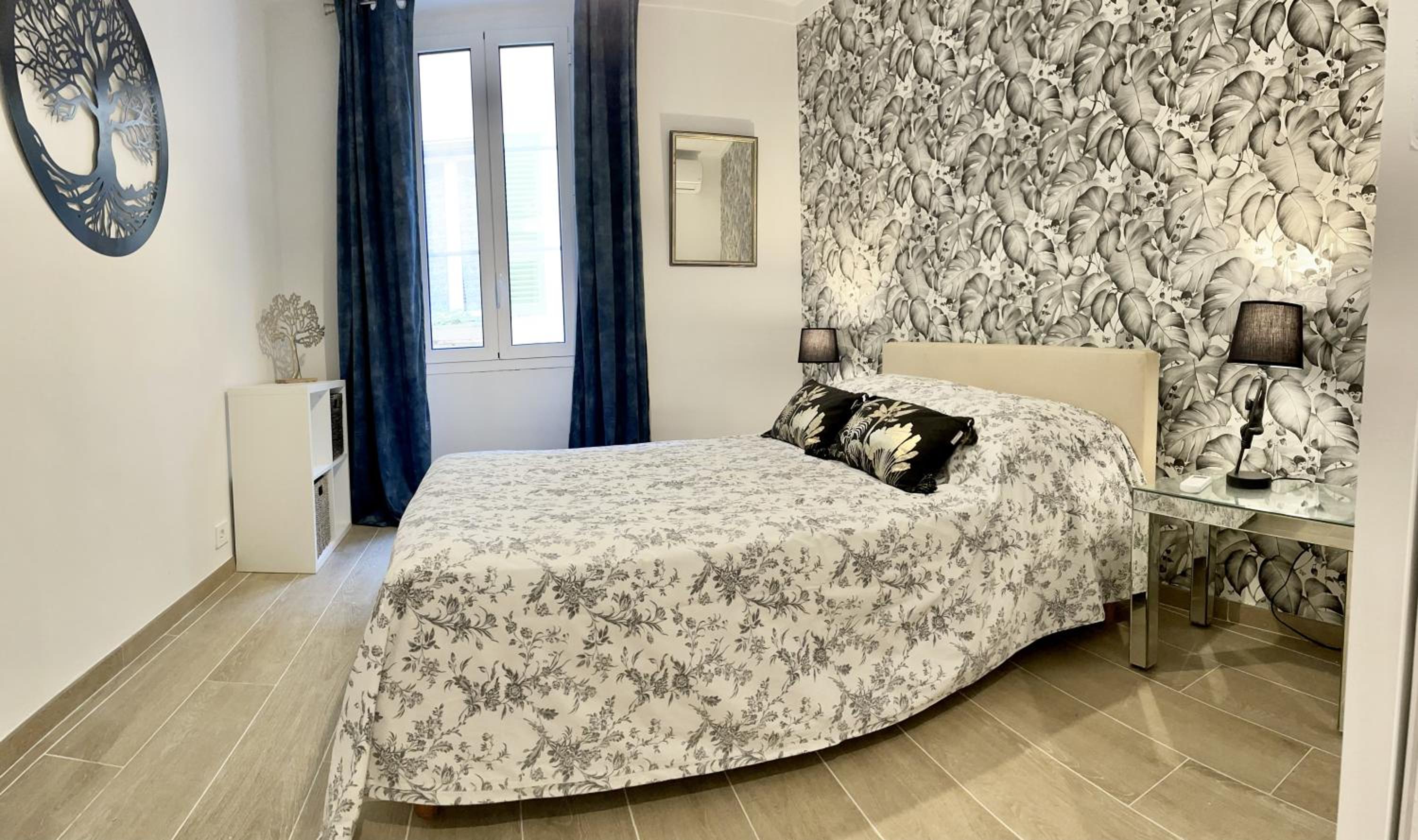 Les Remparts Antibes Location
