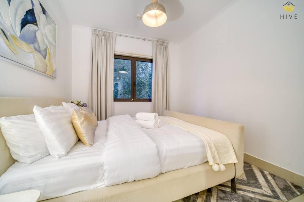 Cosy 1 Bed in Yansoon 3, Downtown Dubai