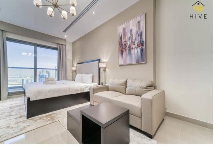 Brand New Studio with Balcony in Downtown