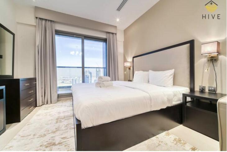 Brand New Studio with Balcony in Downtown