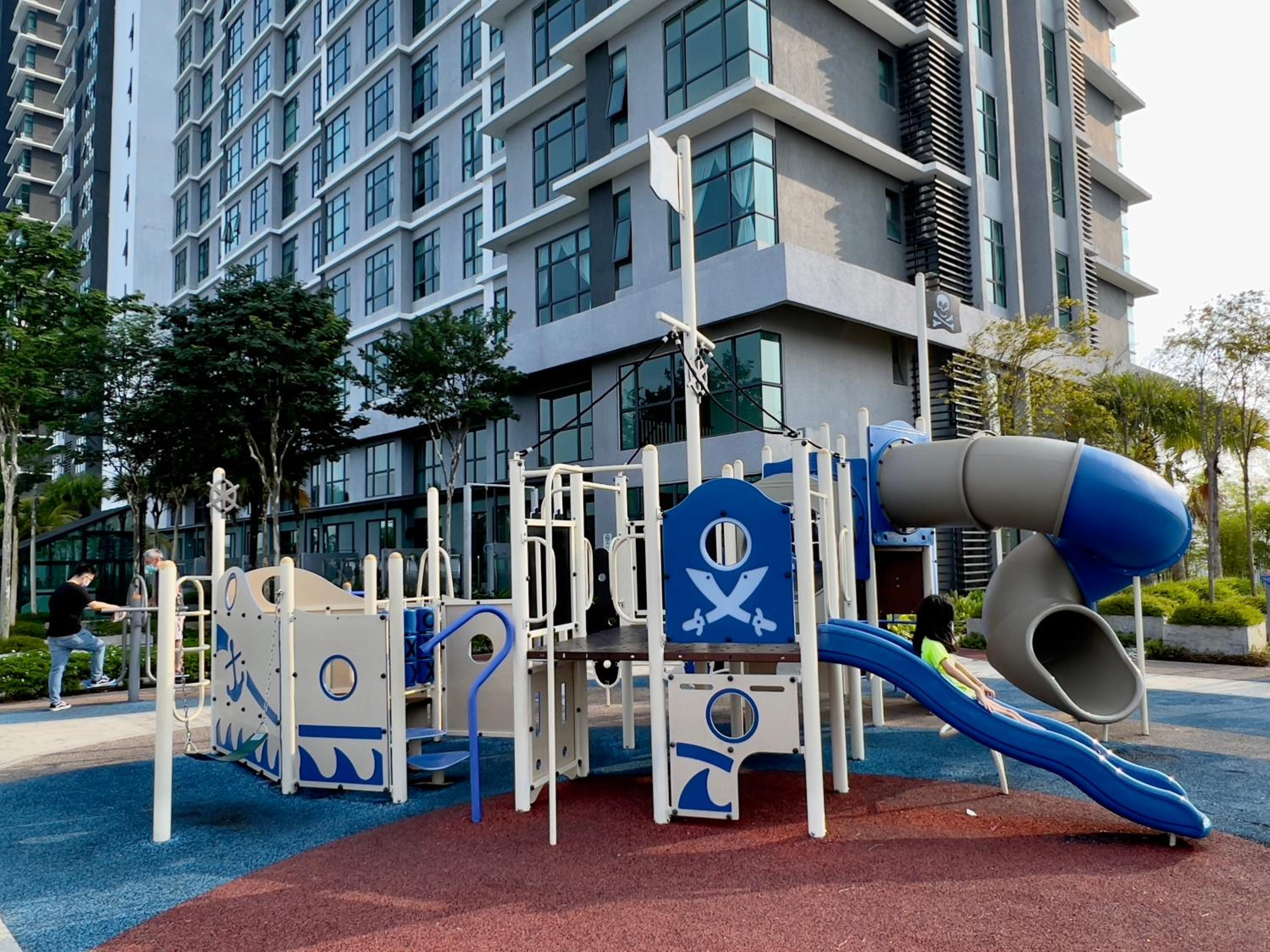 IMPERIUM RESIDENCE KUANTAN [Seaview] Family Suite photo 6
