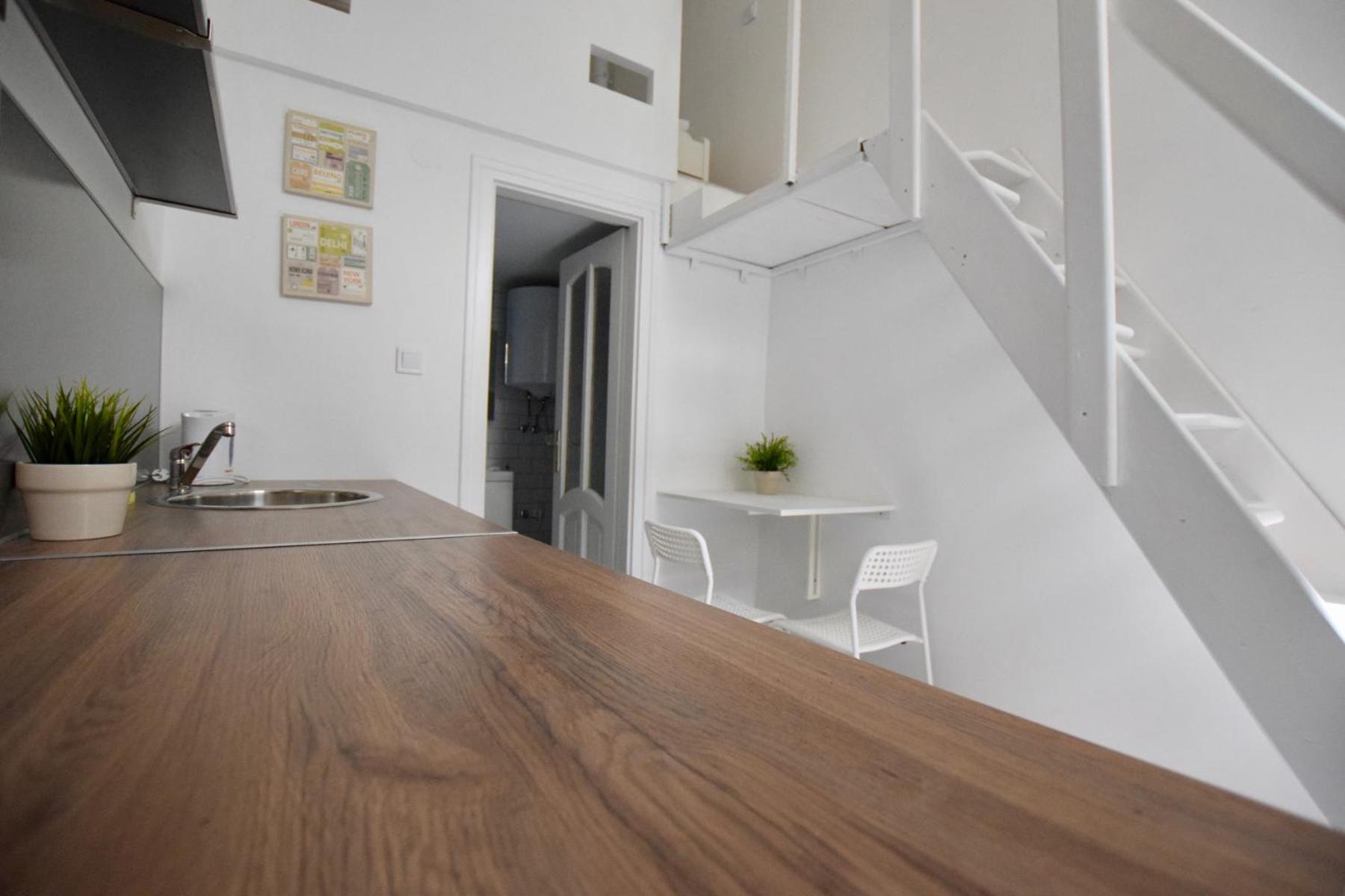 Budget Apartment by Hi5 - Kertesz street