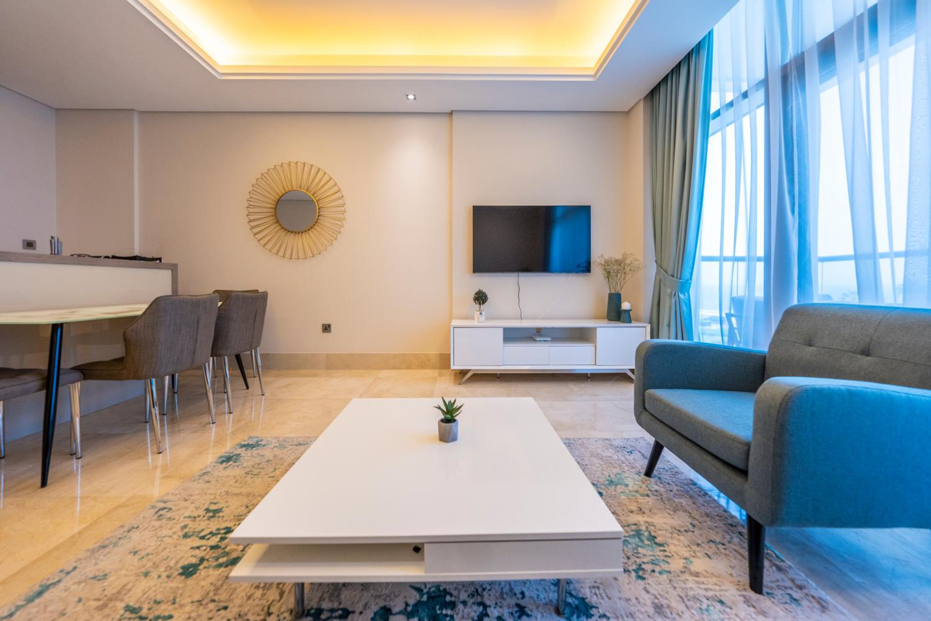 Cozy beachfront 1 bedroom apartment - The 8