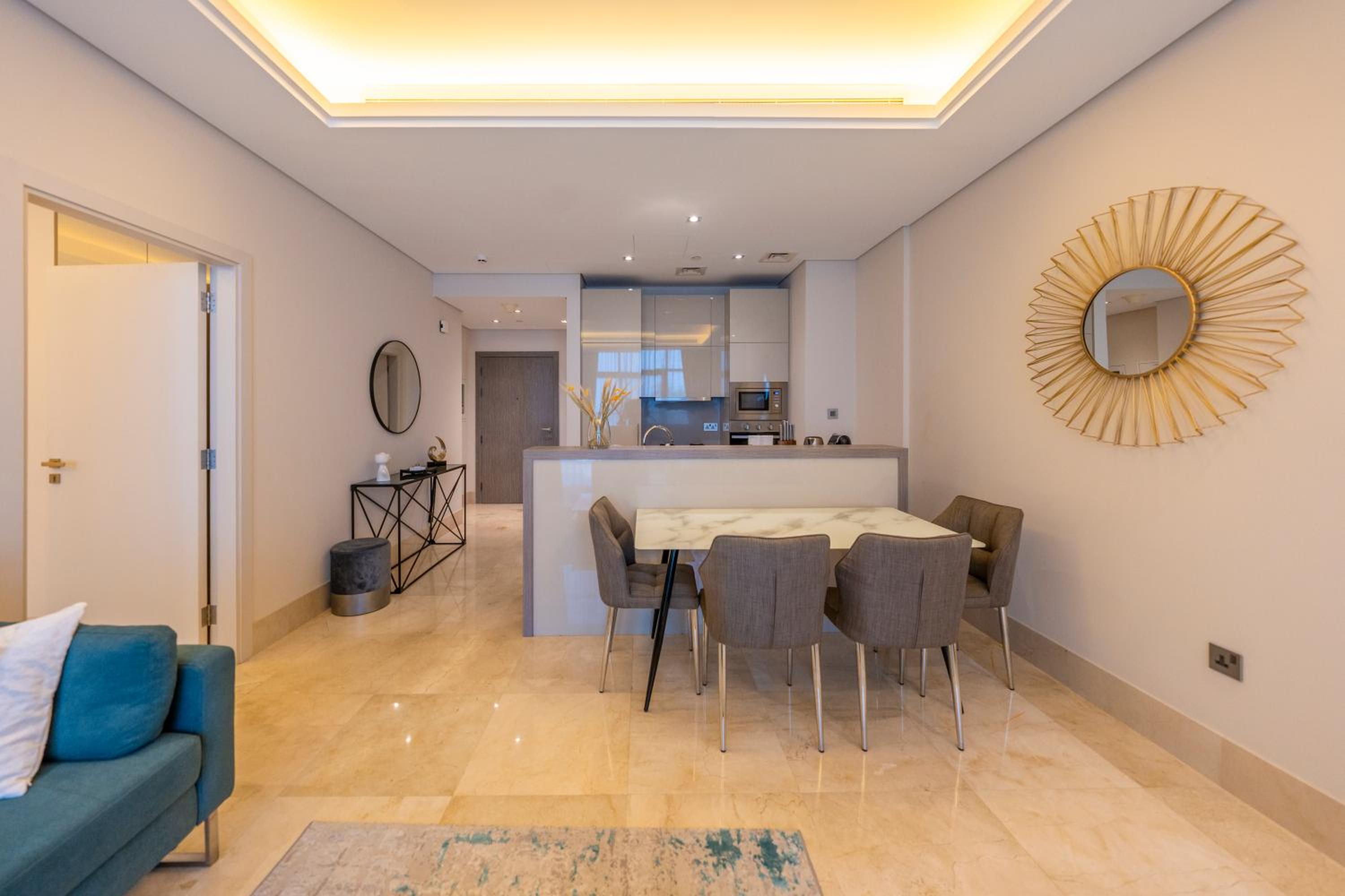 Cozy beachfront 1 bedroom apartment - The 8