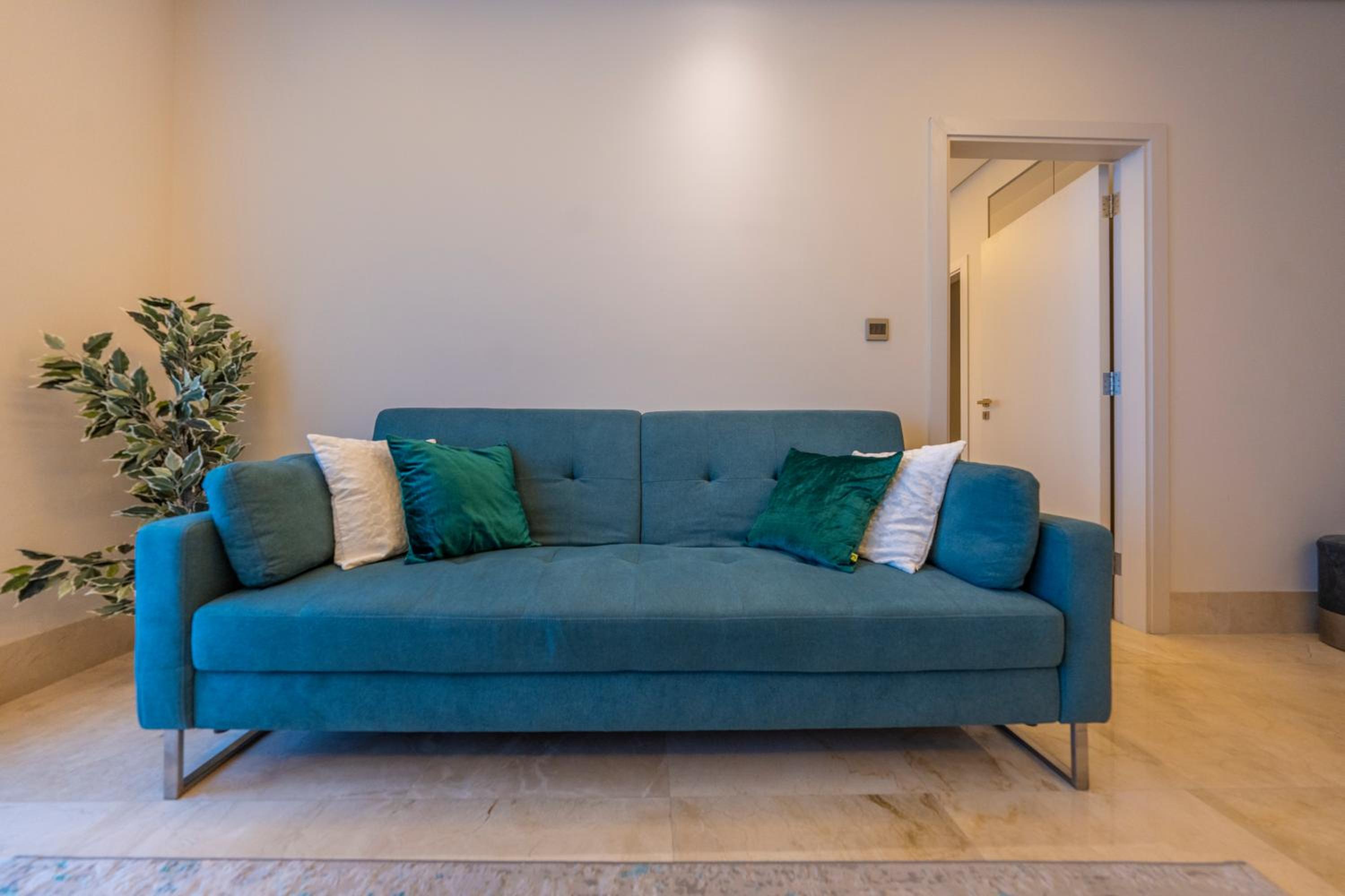 Cozy beachfront 1 bedroom apartment - The 8