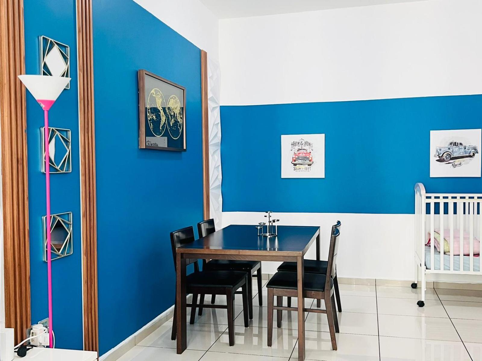 Entire private self catered sea view Apartments marina