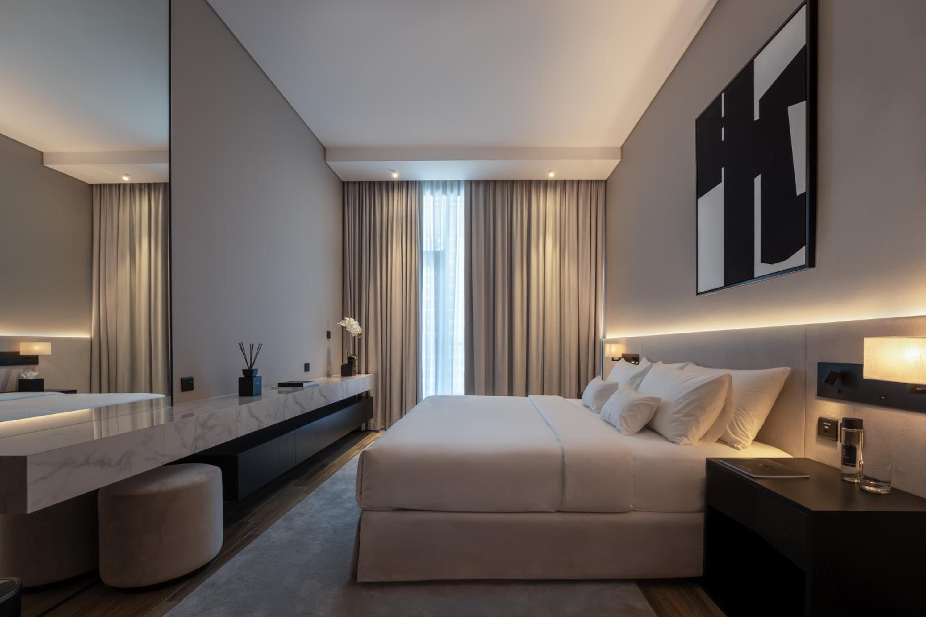 Lusso Hometels J One Business Bay — 15