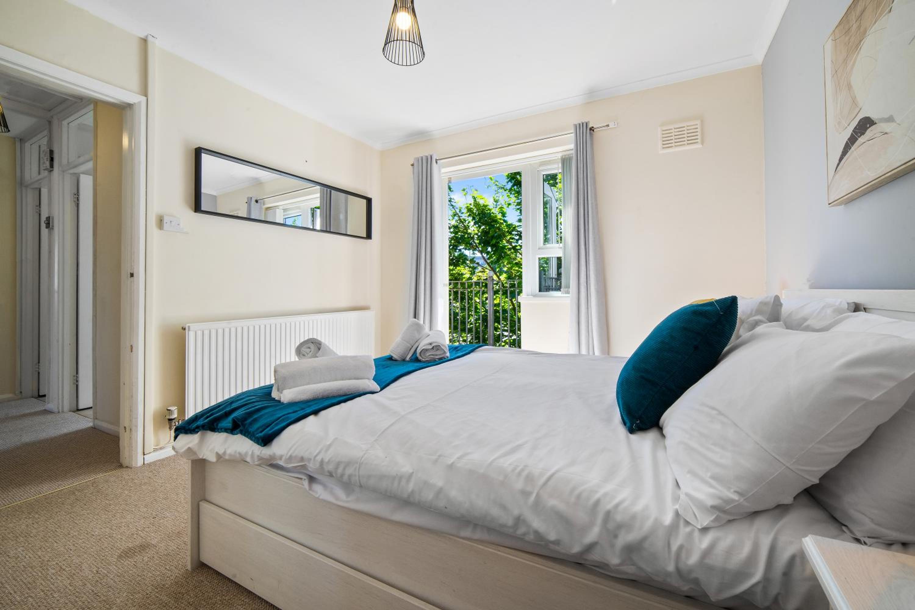Stay In Cardiff Cathay's Terrace Apartment