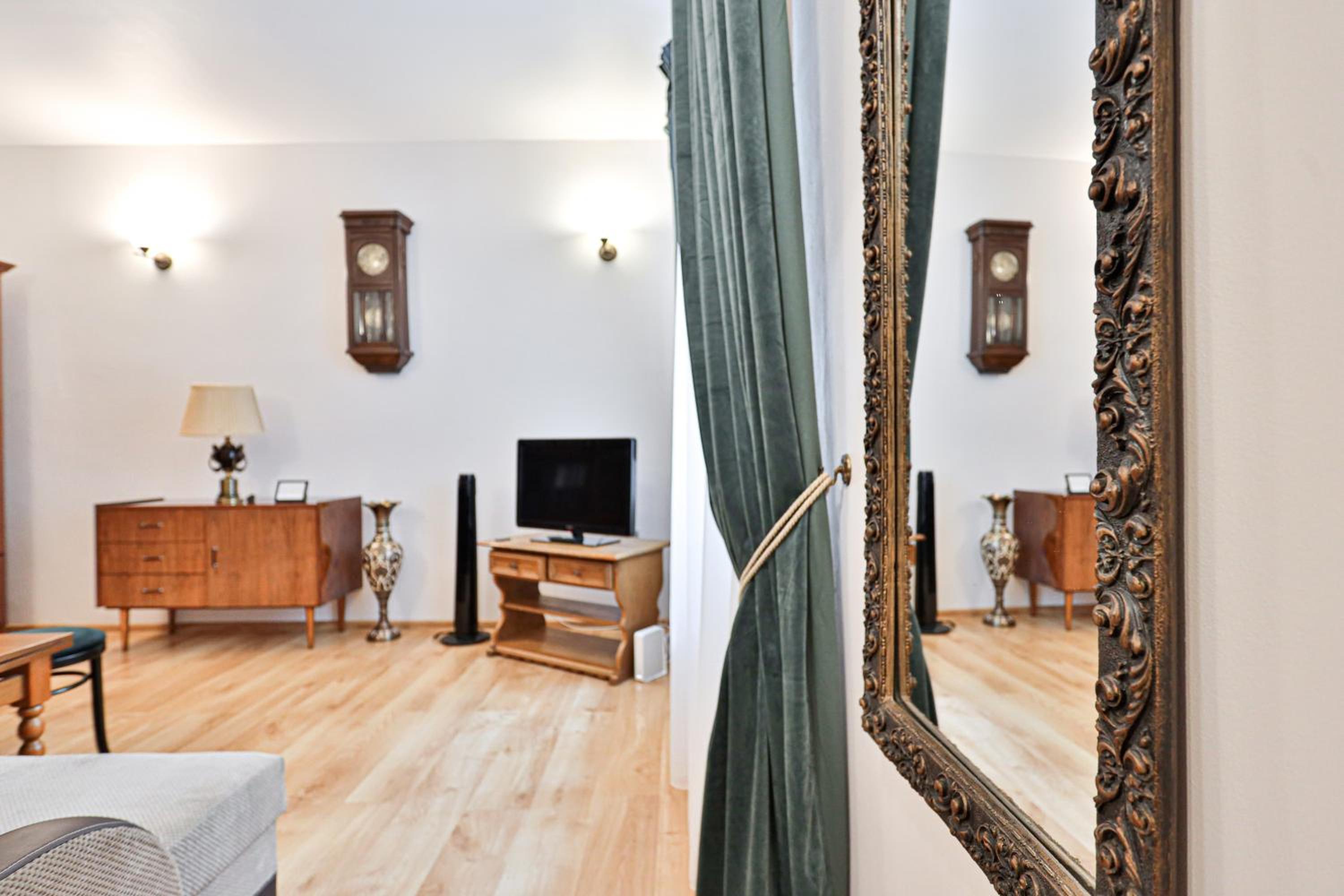 Time Apartment