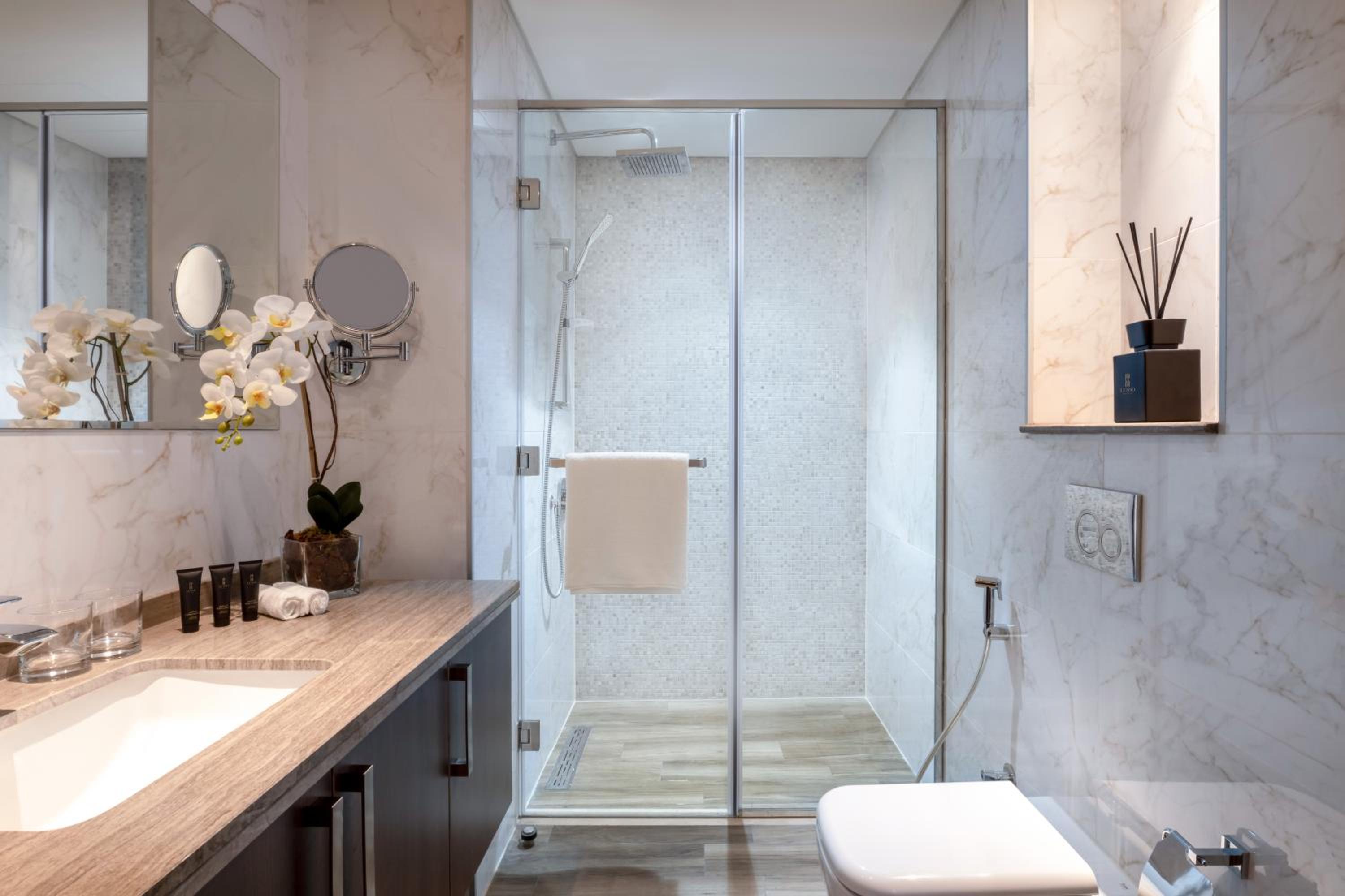 Lusso Hometels J One Business Bay — 22