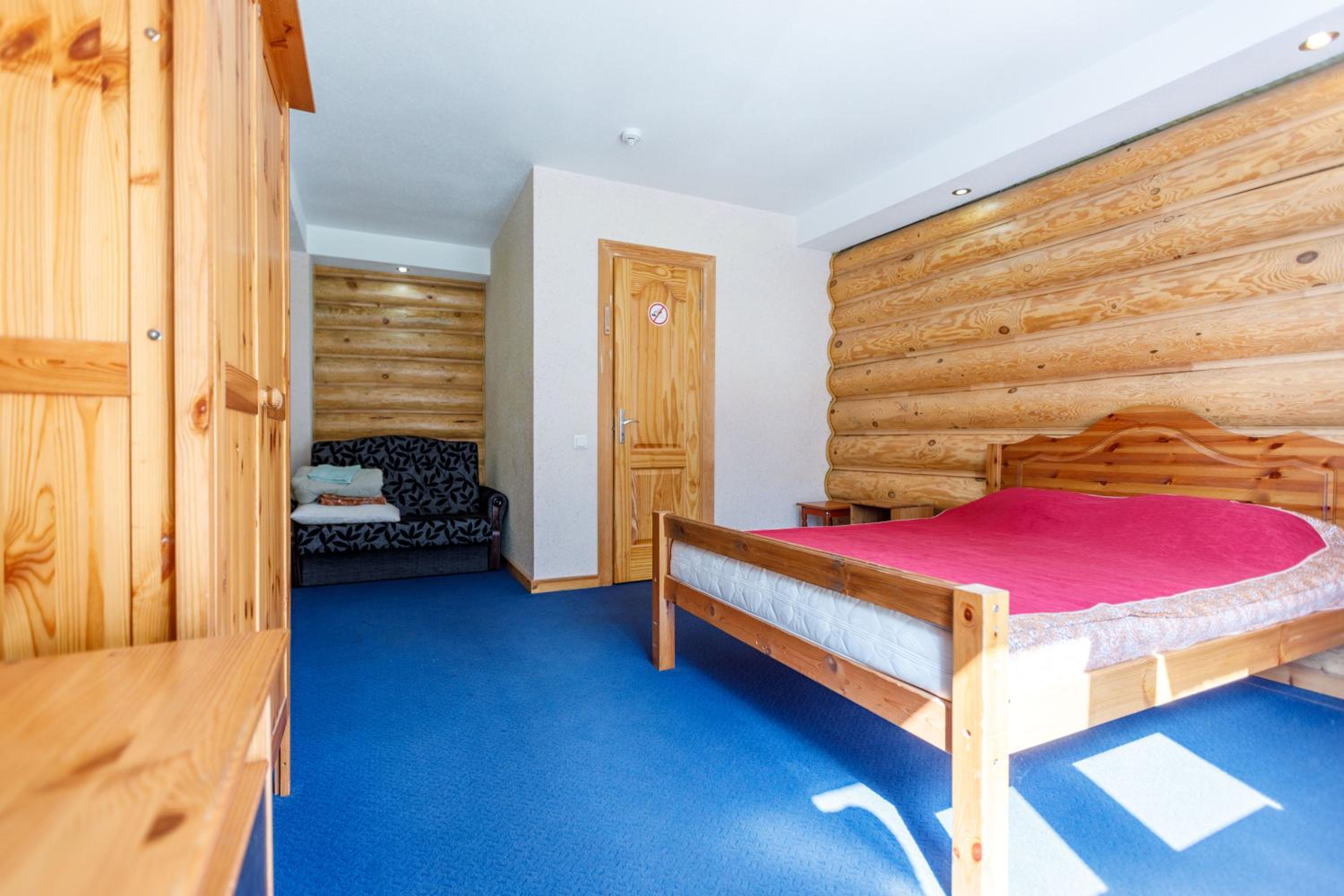 Guest House "Diamond Farm"