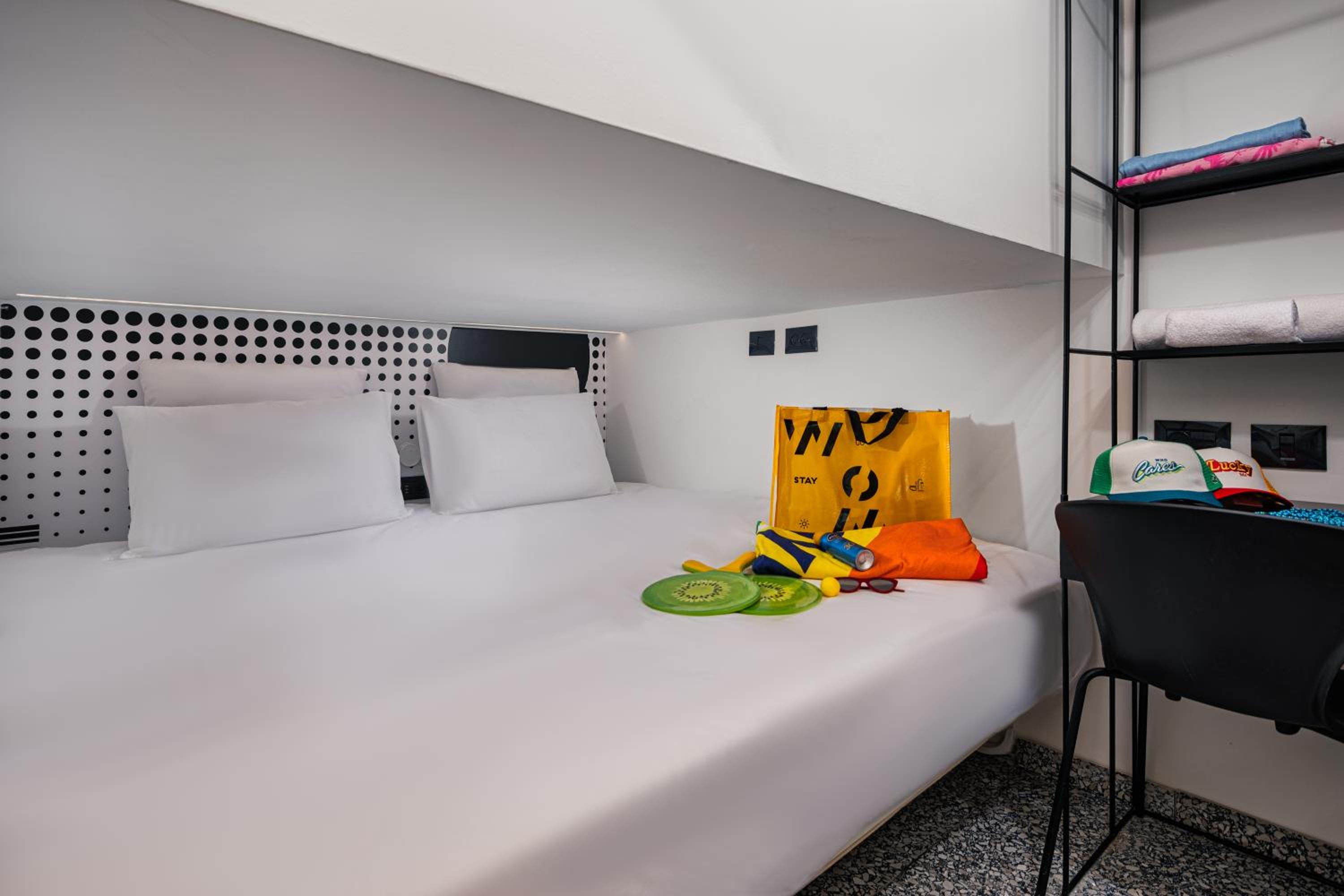 WOM Beach Pod Hotel - a member of Brown Hotels