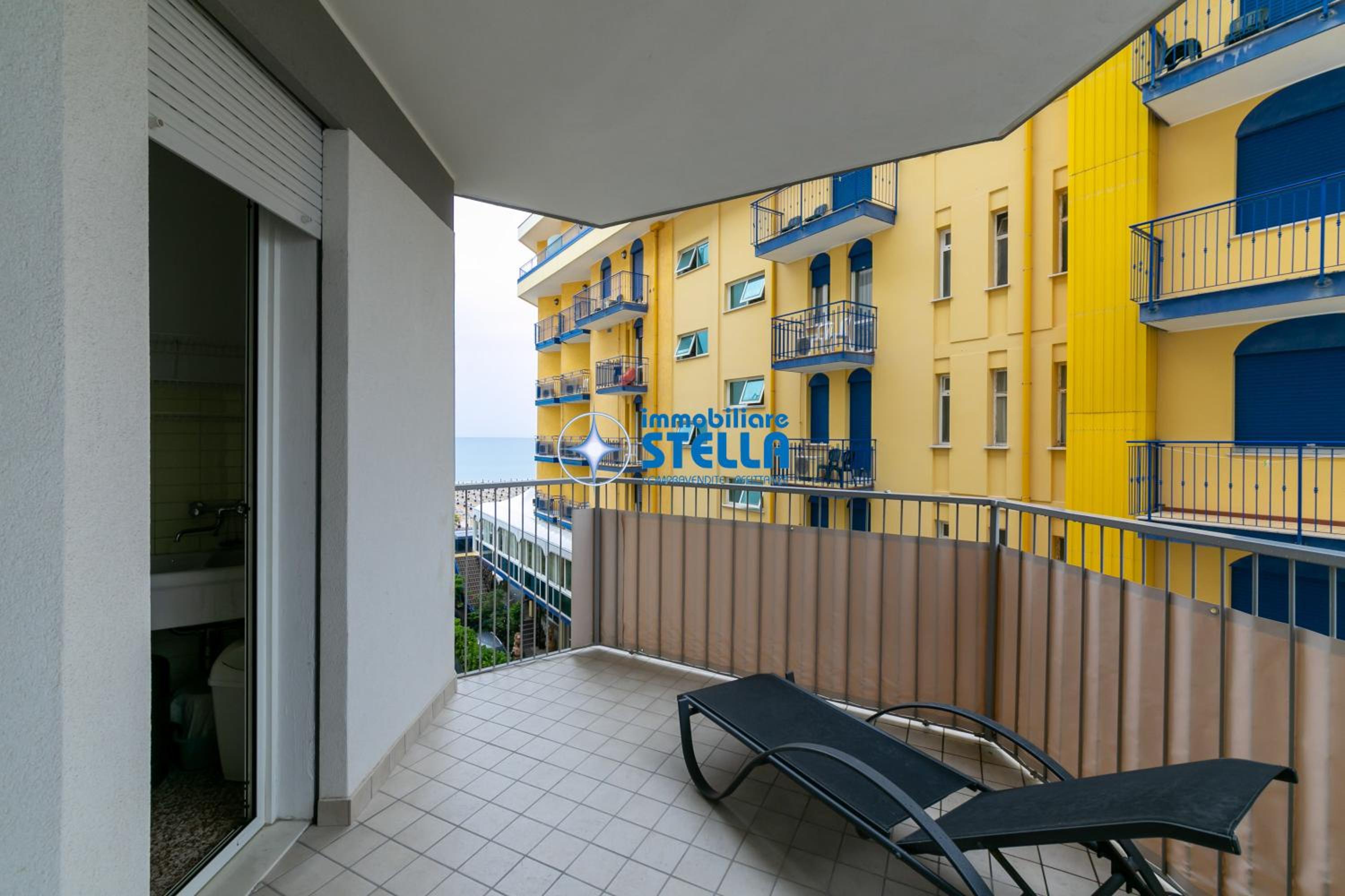 Condominio Commerciale view 3