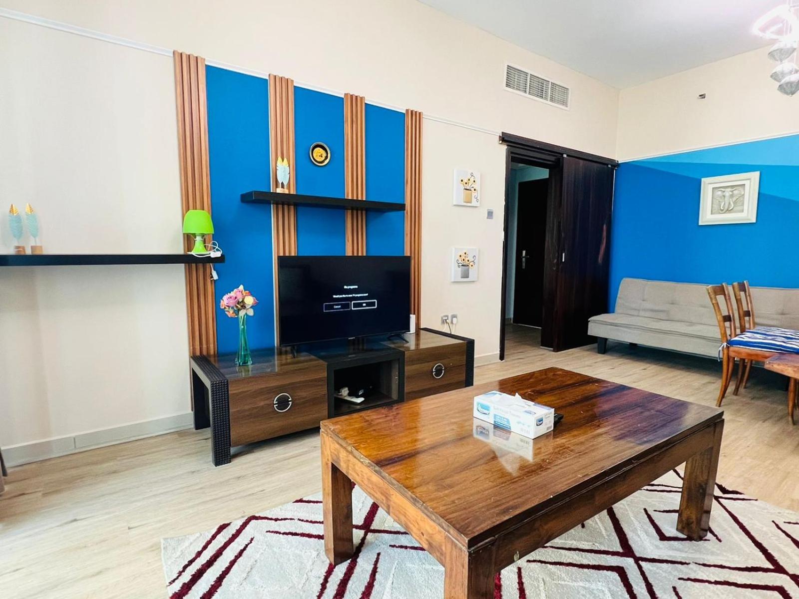 Entire private self catered sea view Apartments marina