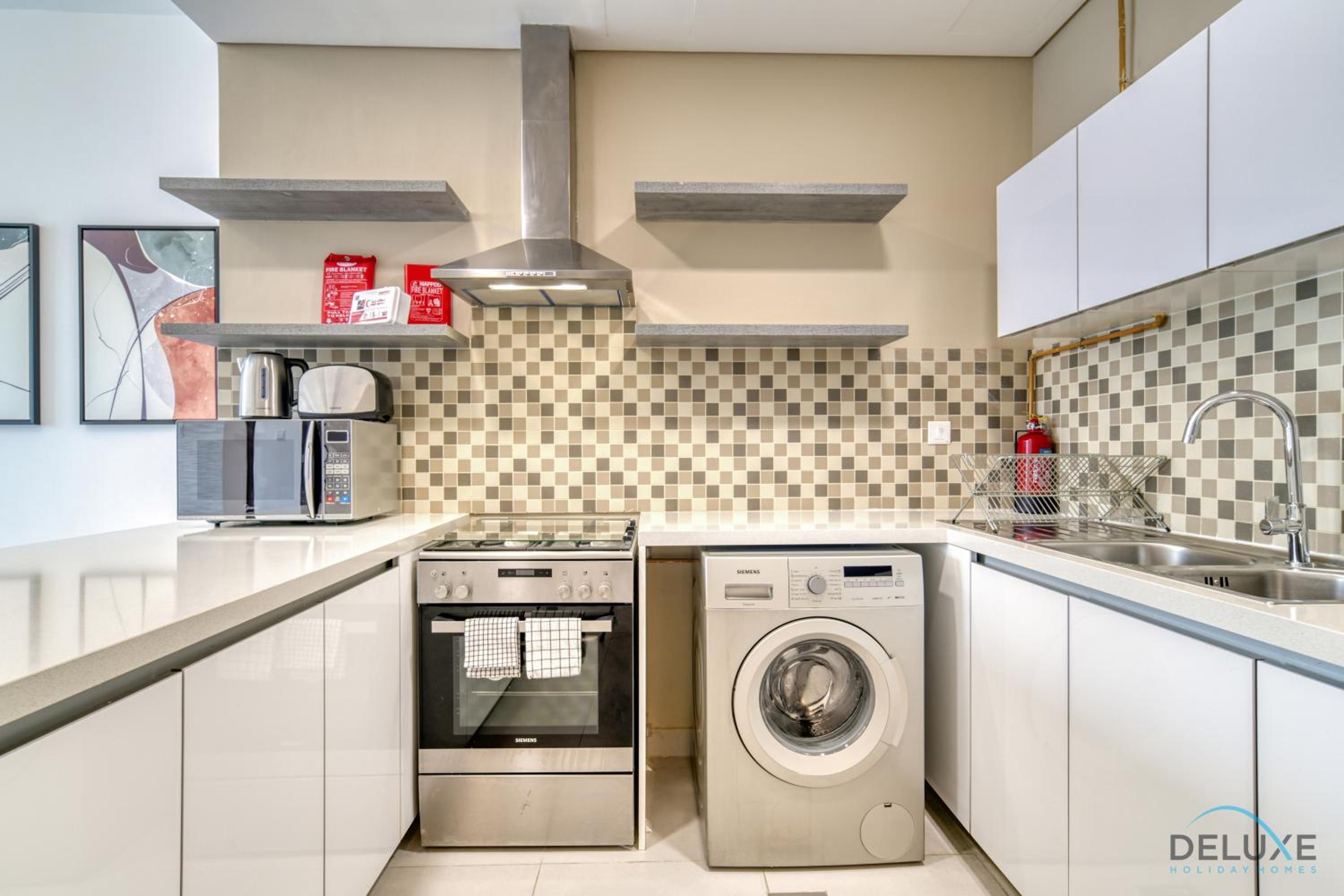 Cosmopolitan 1BR at Vezul Residences Business Bay by Deluxe Holiday Homes