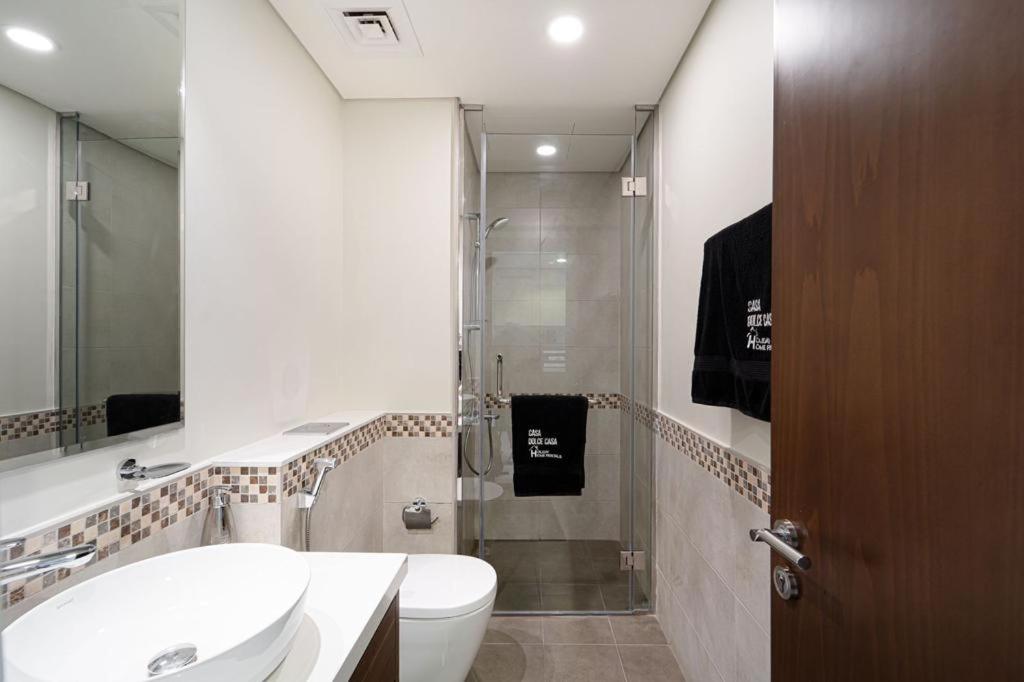 Cozy one bedroom apartment with Burj-Khalifa view