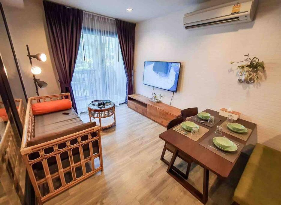 Rain Condo @ Cha Am-Hua Hin, Pool Access from Room view 5