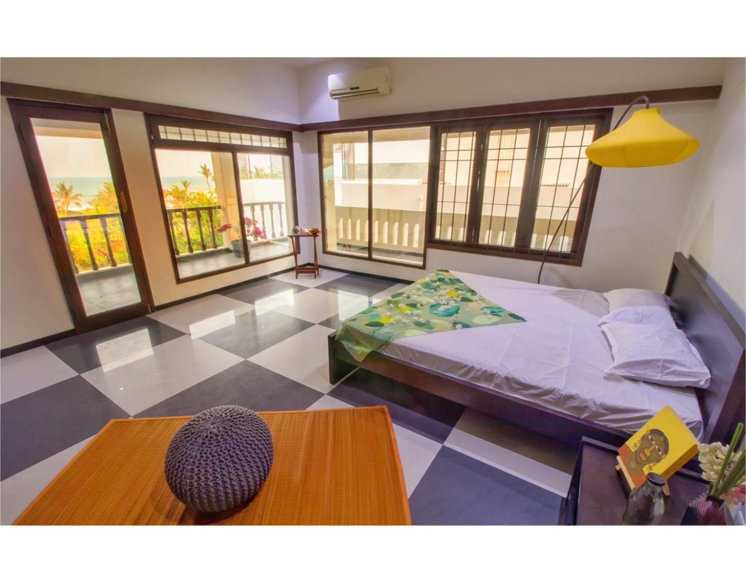Costa Verde Luxury Seafront Villa