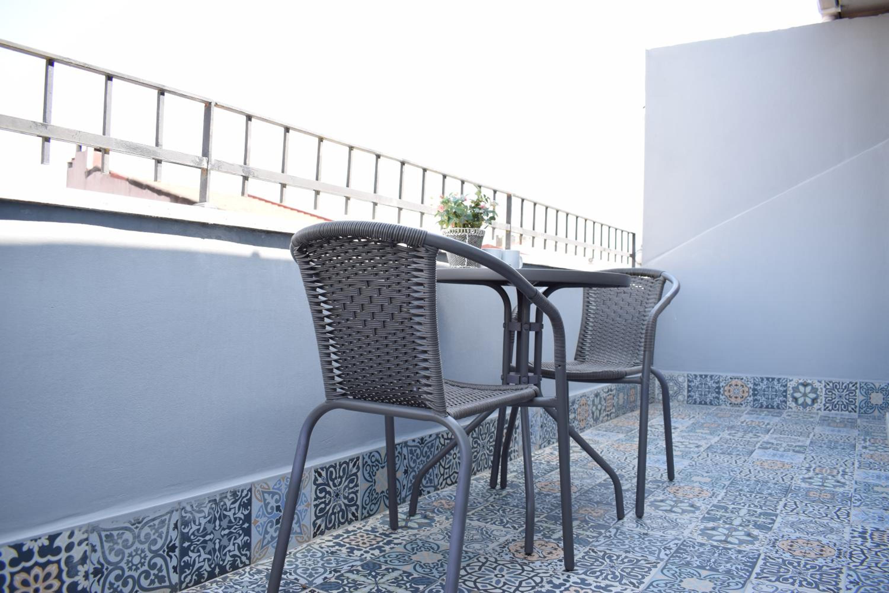 balcony
