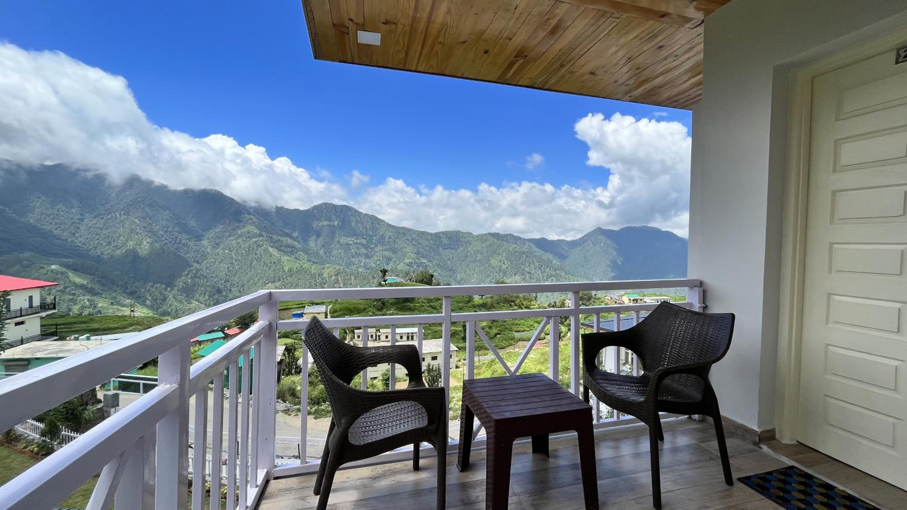 balcony