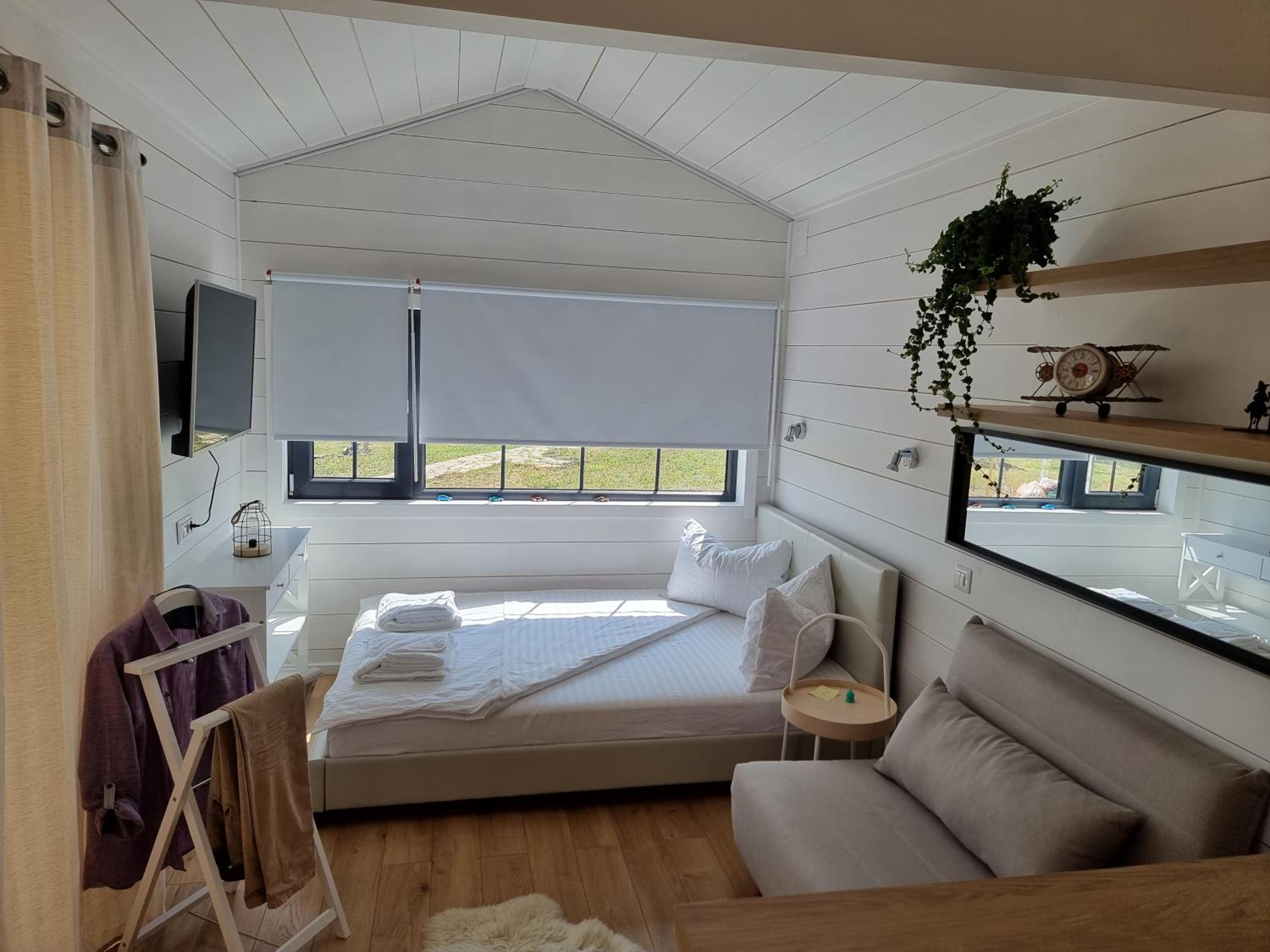 1001 Village view 4