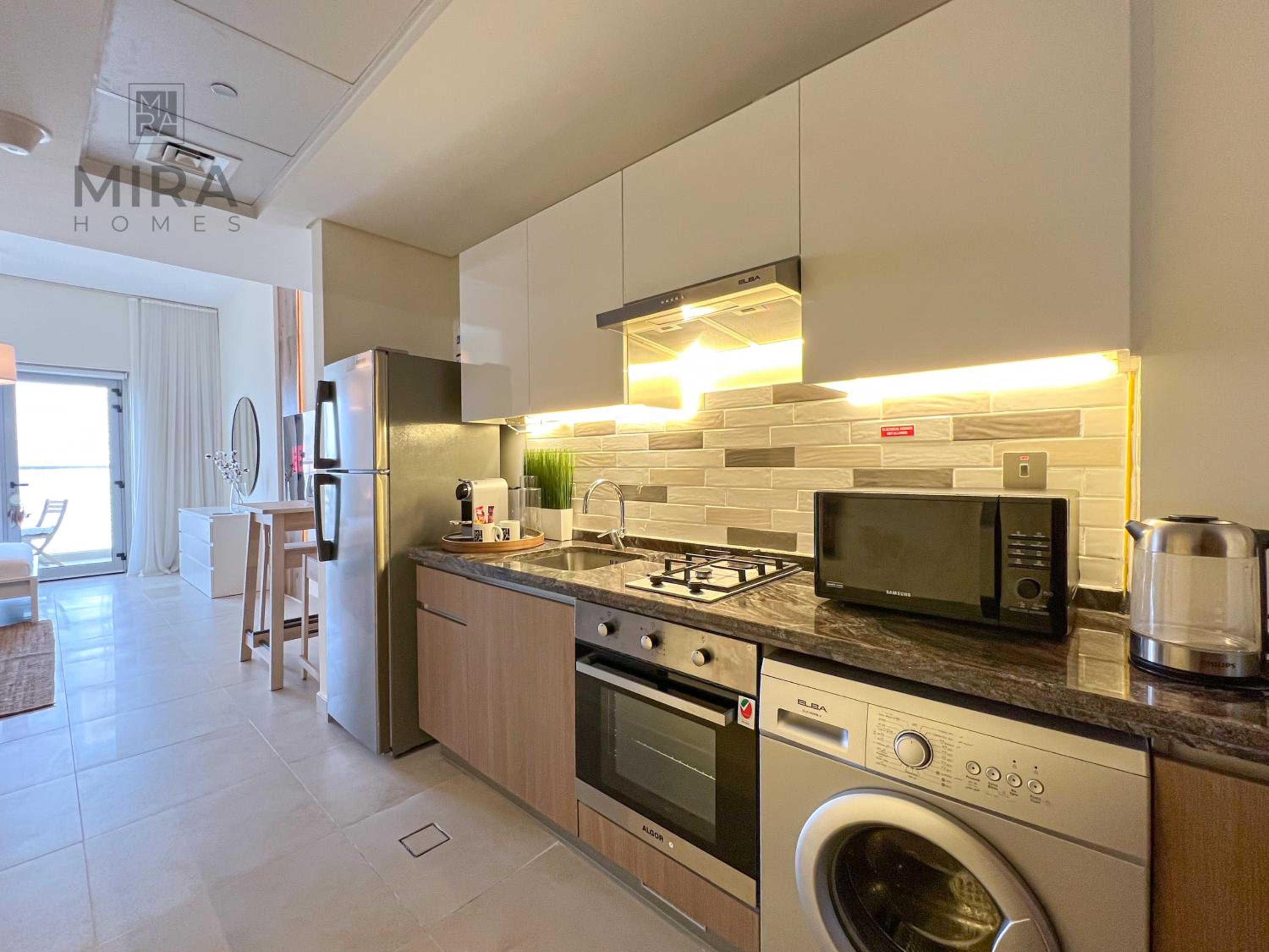 Mira Holiday Homes - Serviced studio with balcony photo 4