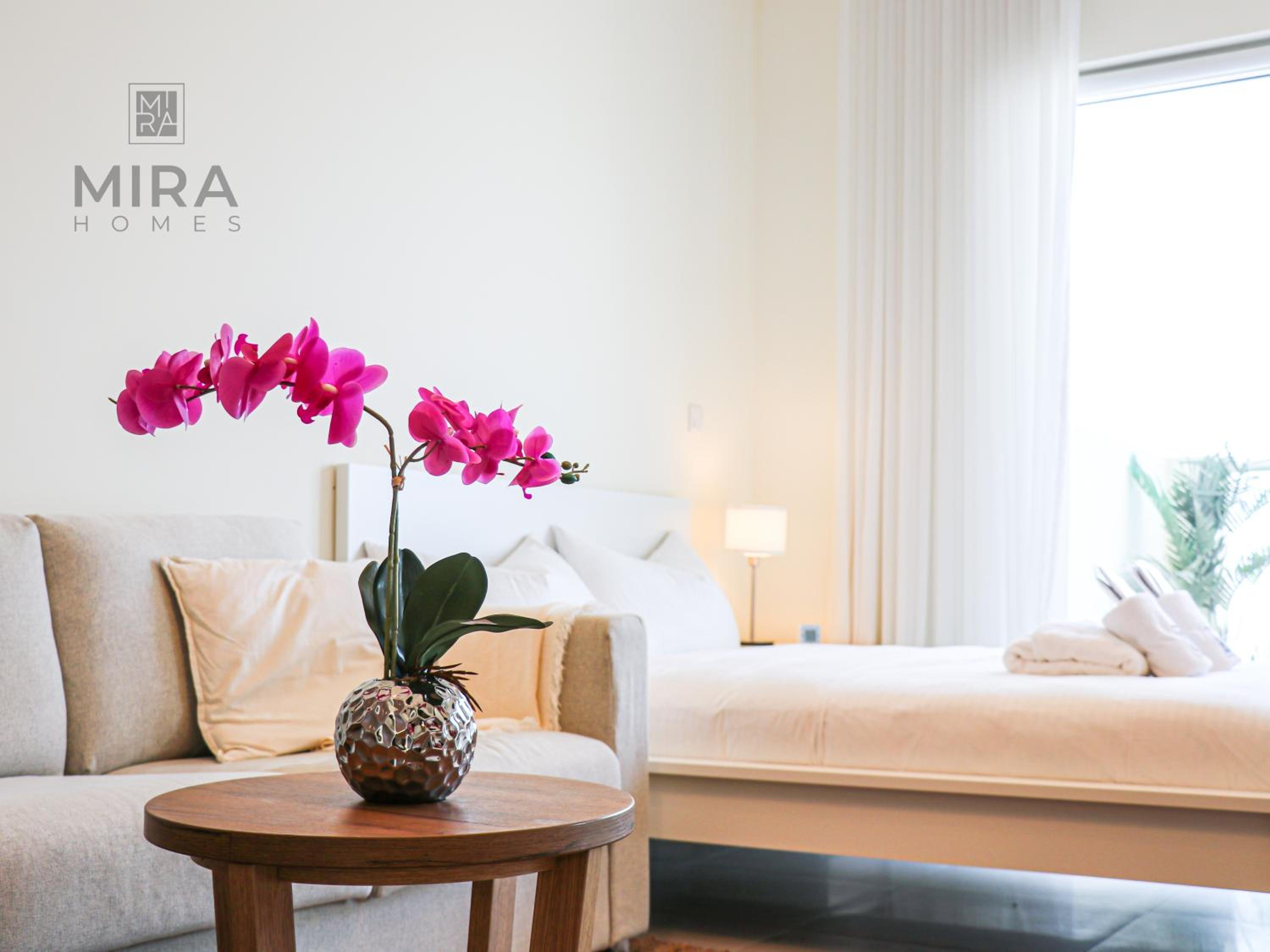 Mira Holiday Homes - Serviced studio with balcony