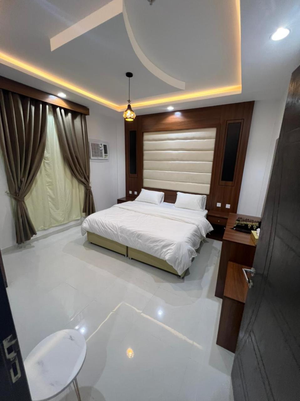 Al-Sumou Tower Furnished Apartments