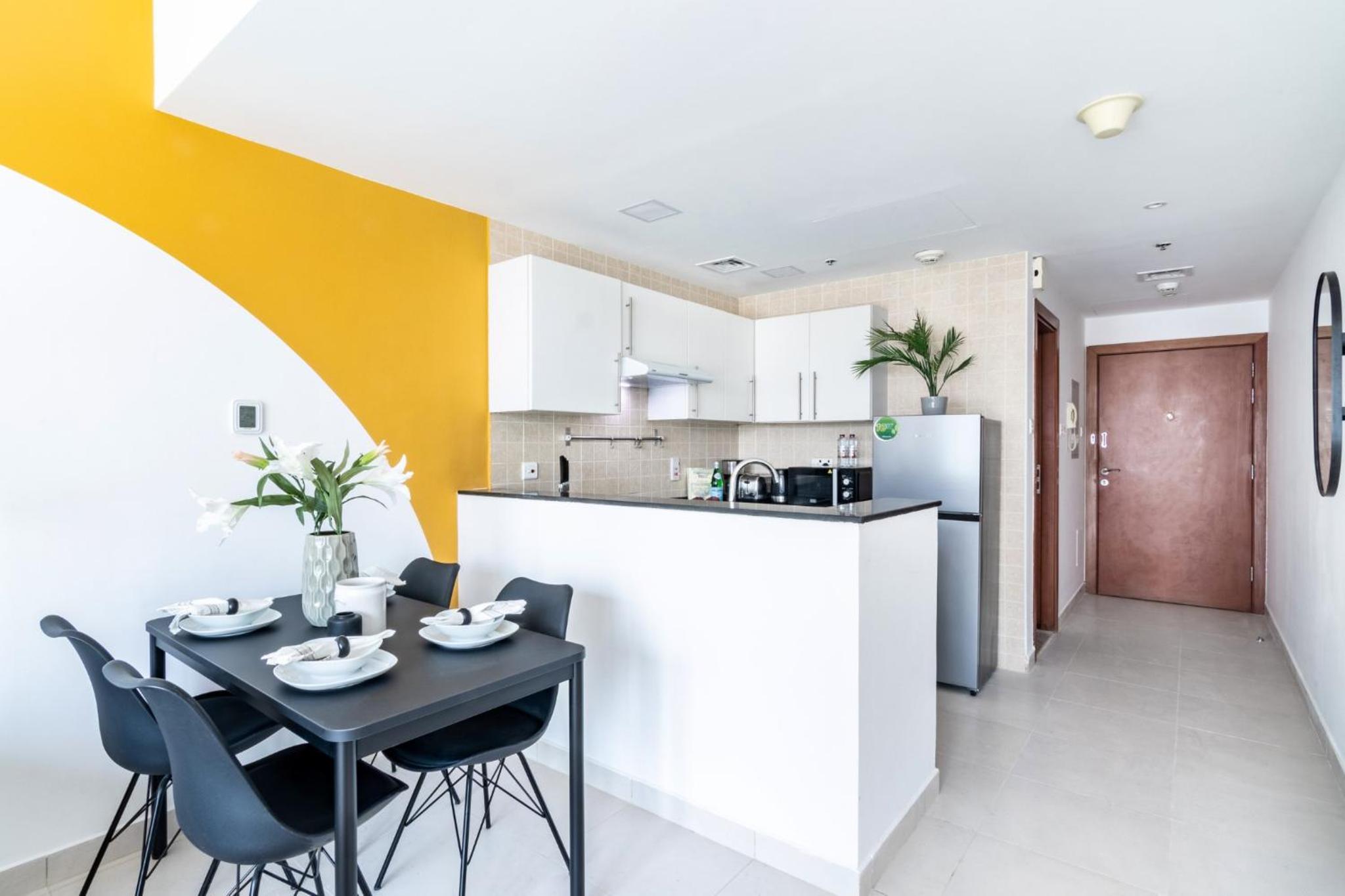 The Smart Concierge - Marina views