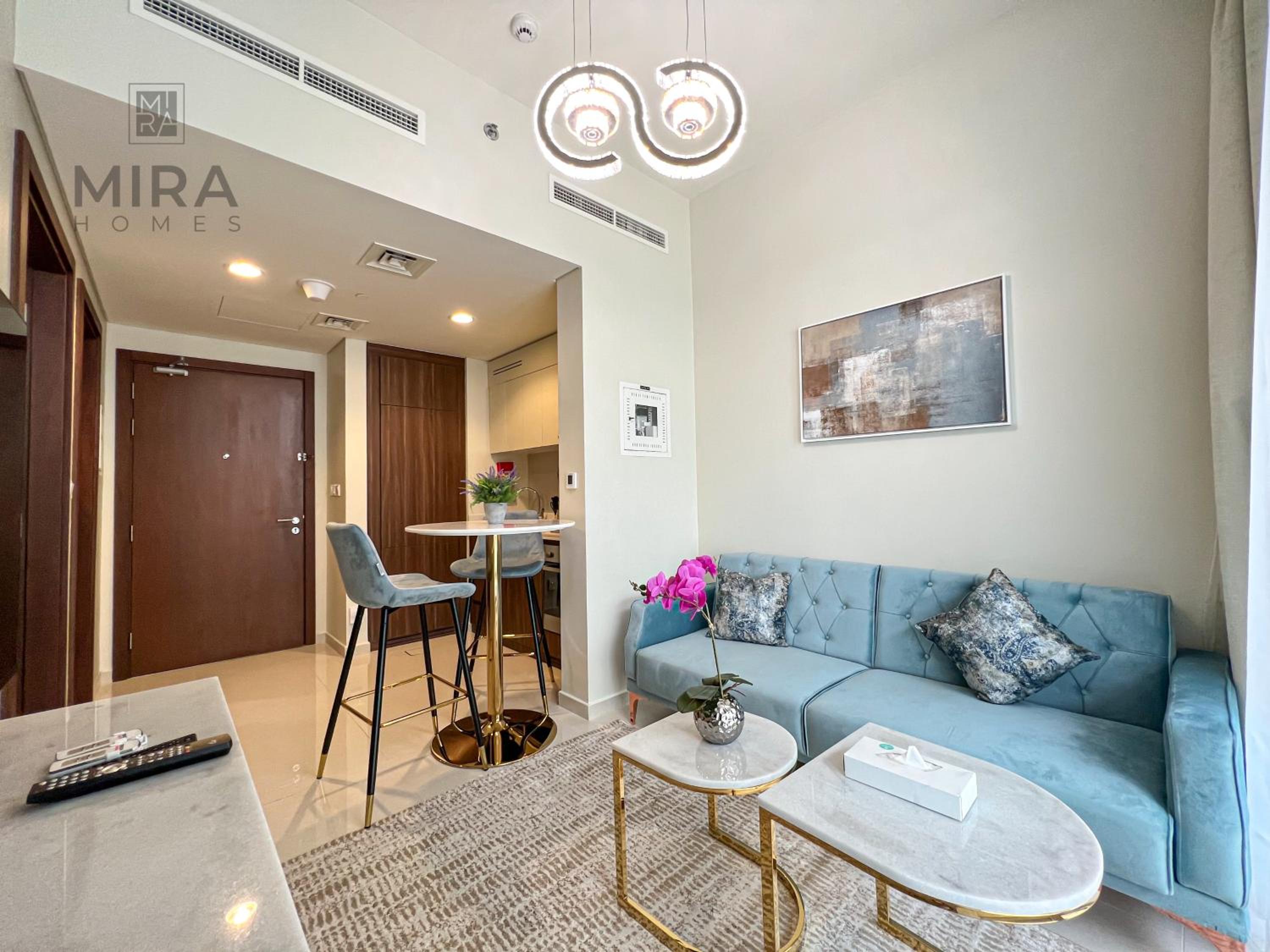 Mira Holiday Homes - Newly furnished 1 bedroom in Business Bay