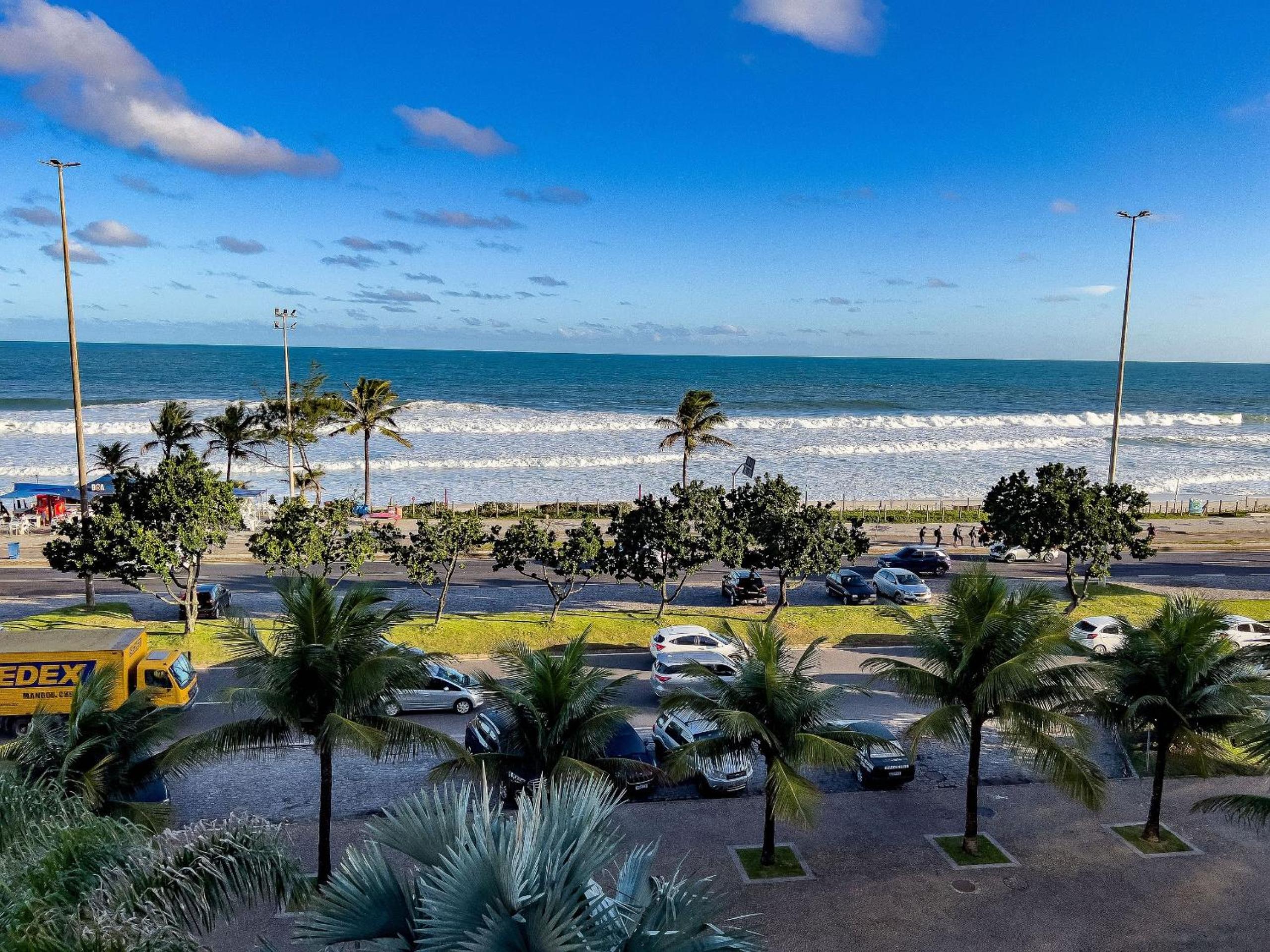 Luxo e Vista Mar Maravilhosa na Barra da Tijuca B11-0013