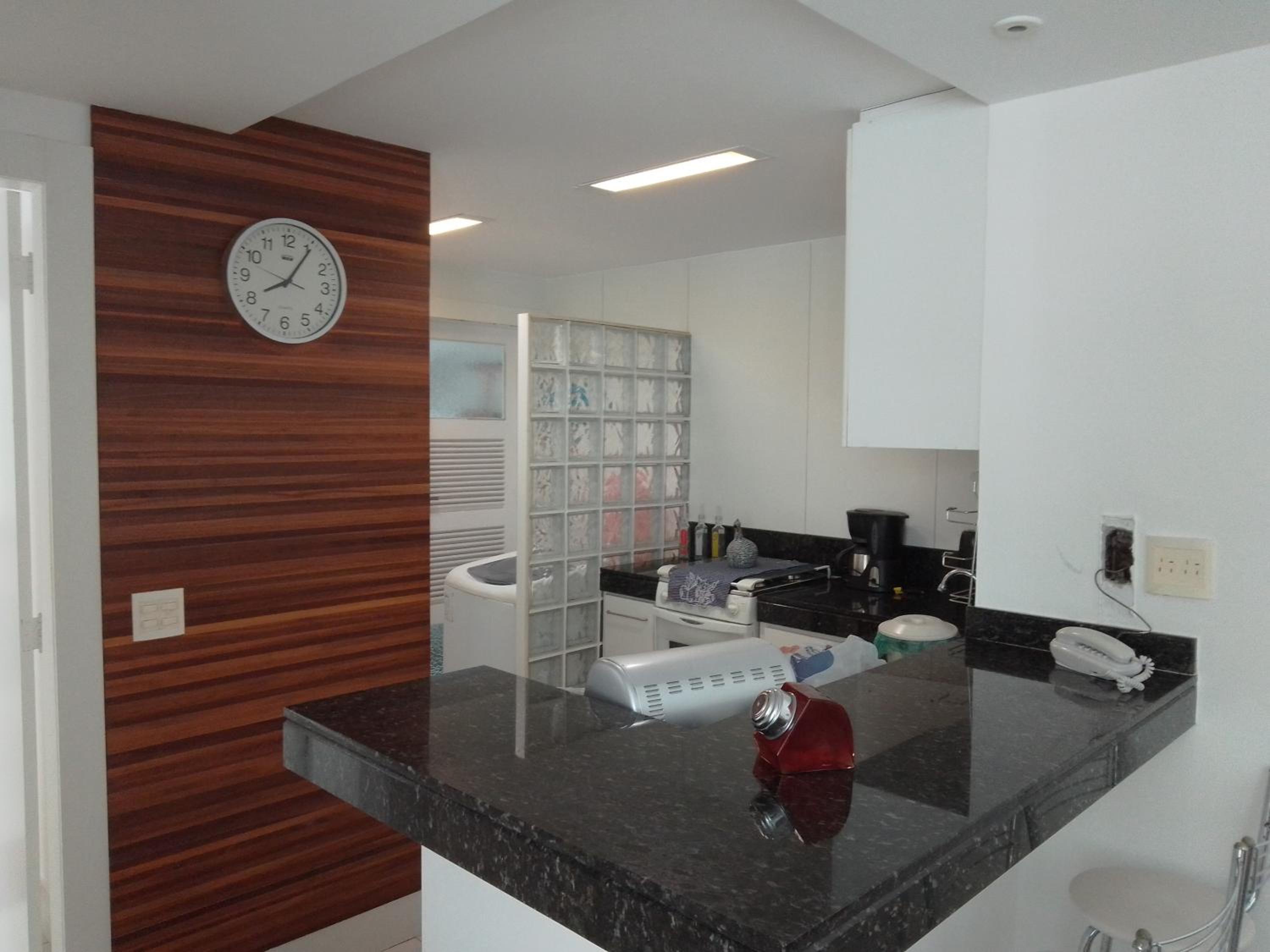 Lindo apartamento 50m da Praia do Forte