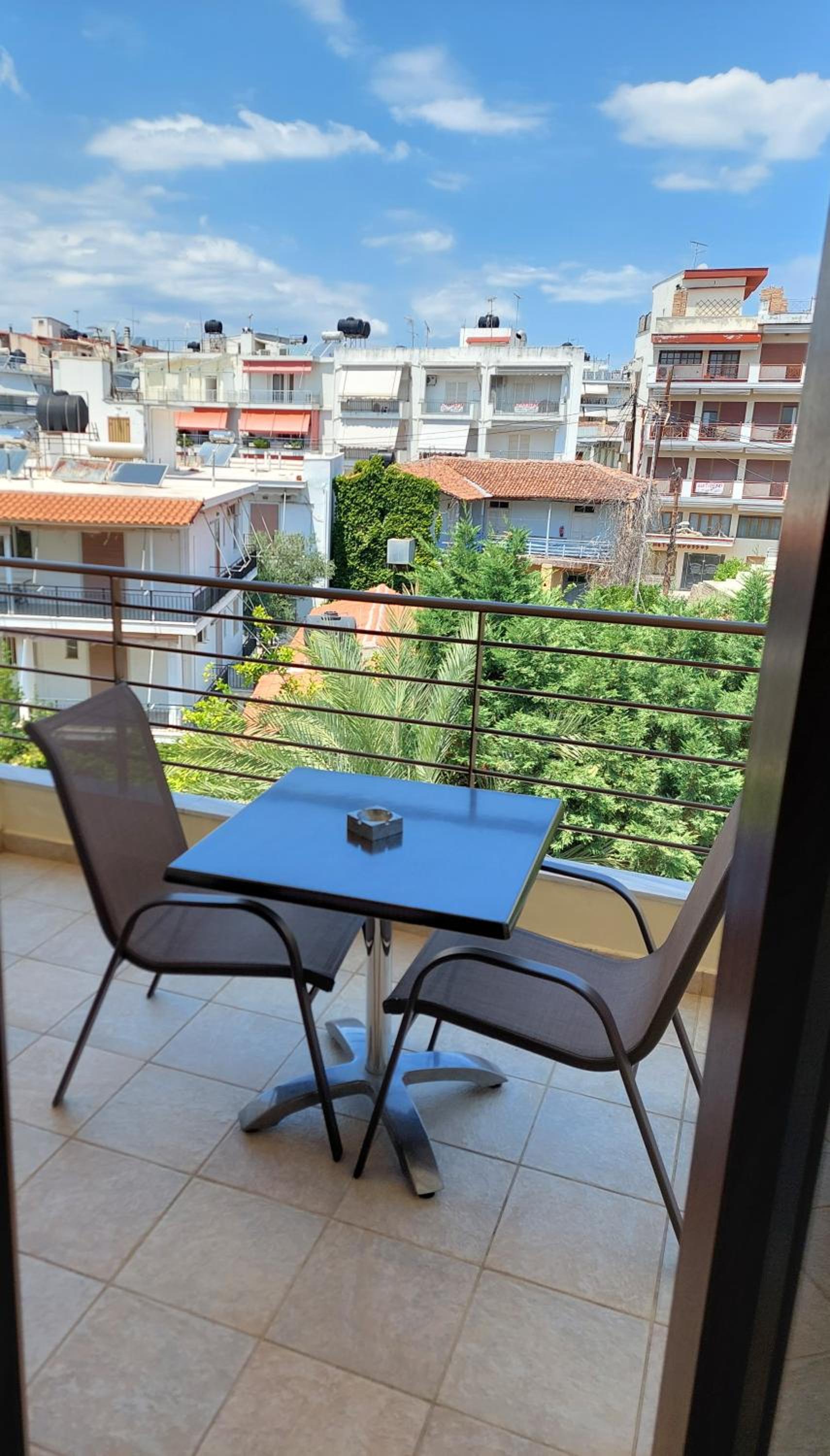 Telethrio view 2