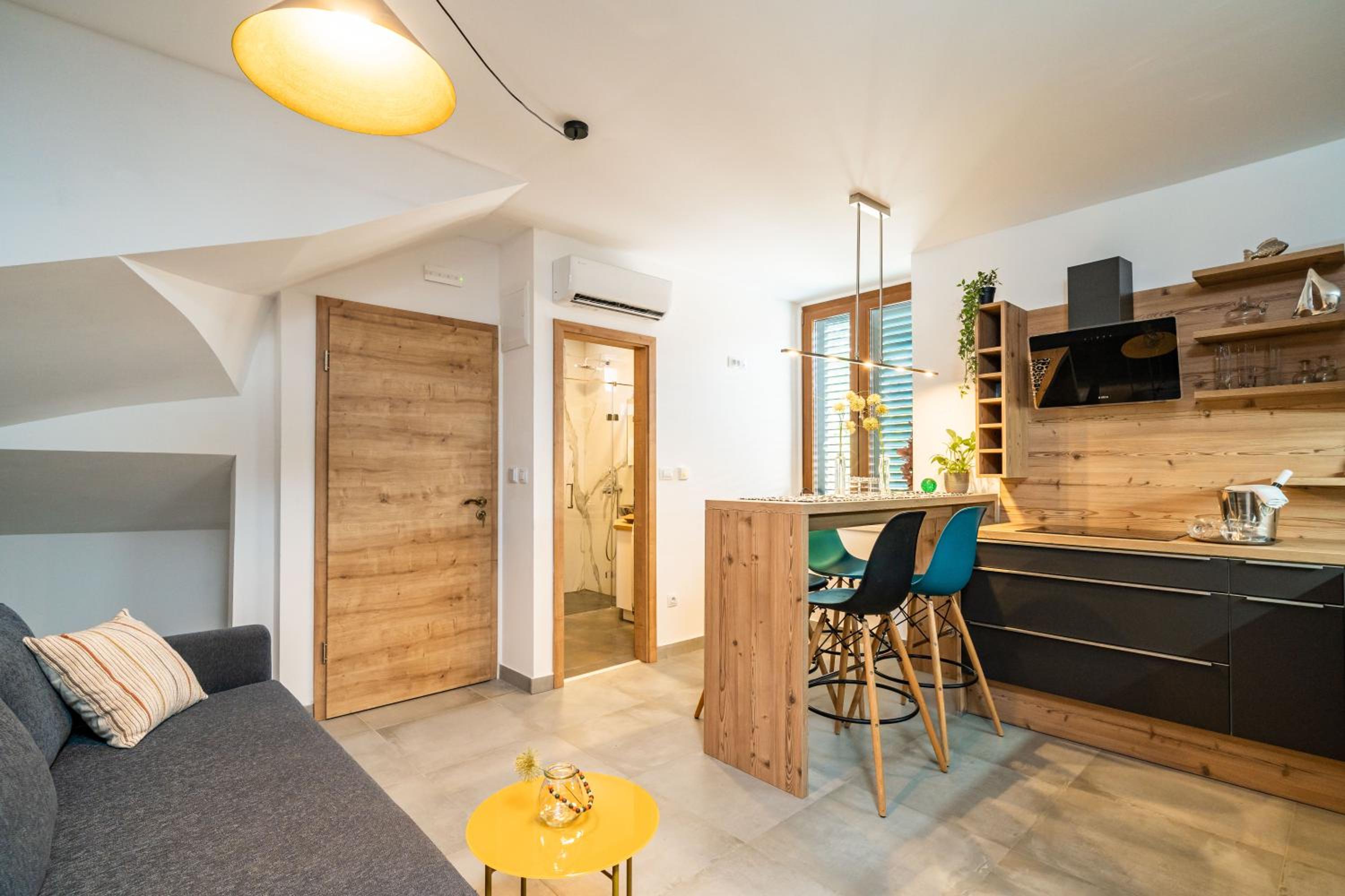Stone oasis Vito